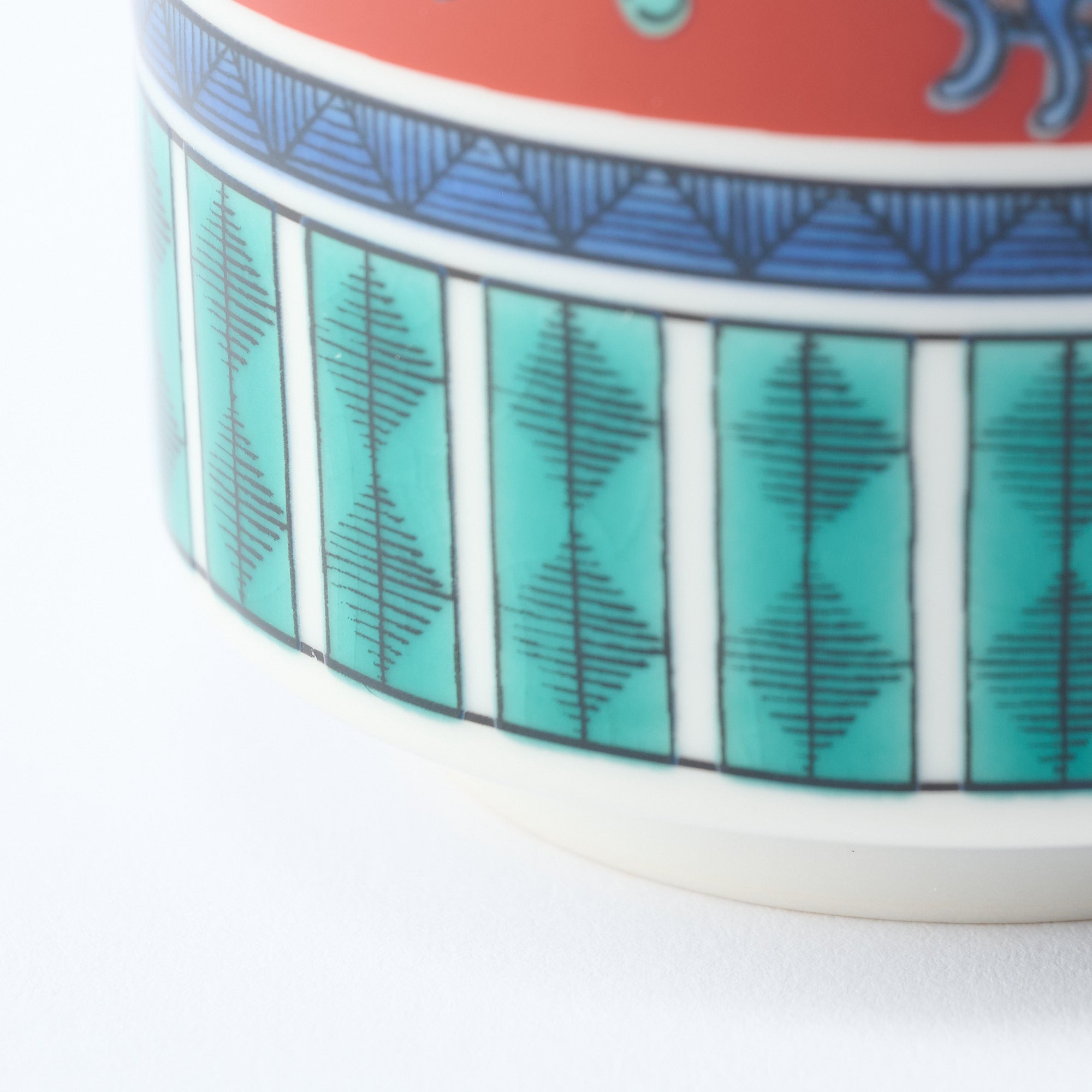 Classic Kutani Yunomi Japanese Teacup