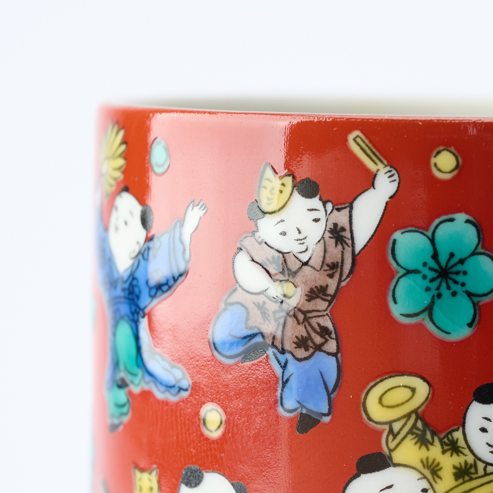 Classic Kutani Yunomi Japanese Teacup