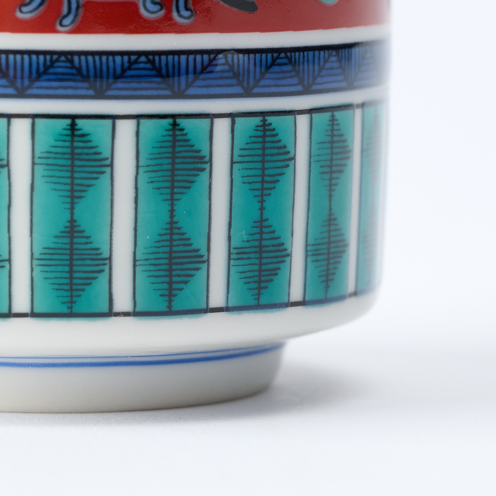 Classic Kutani Yunomi Japanese Teacup