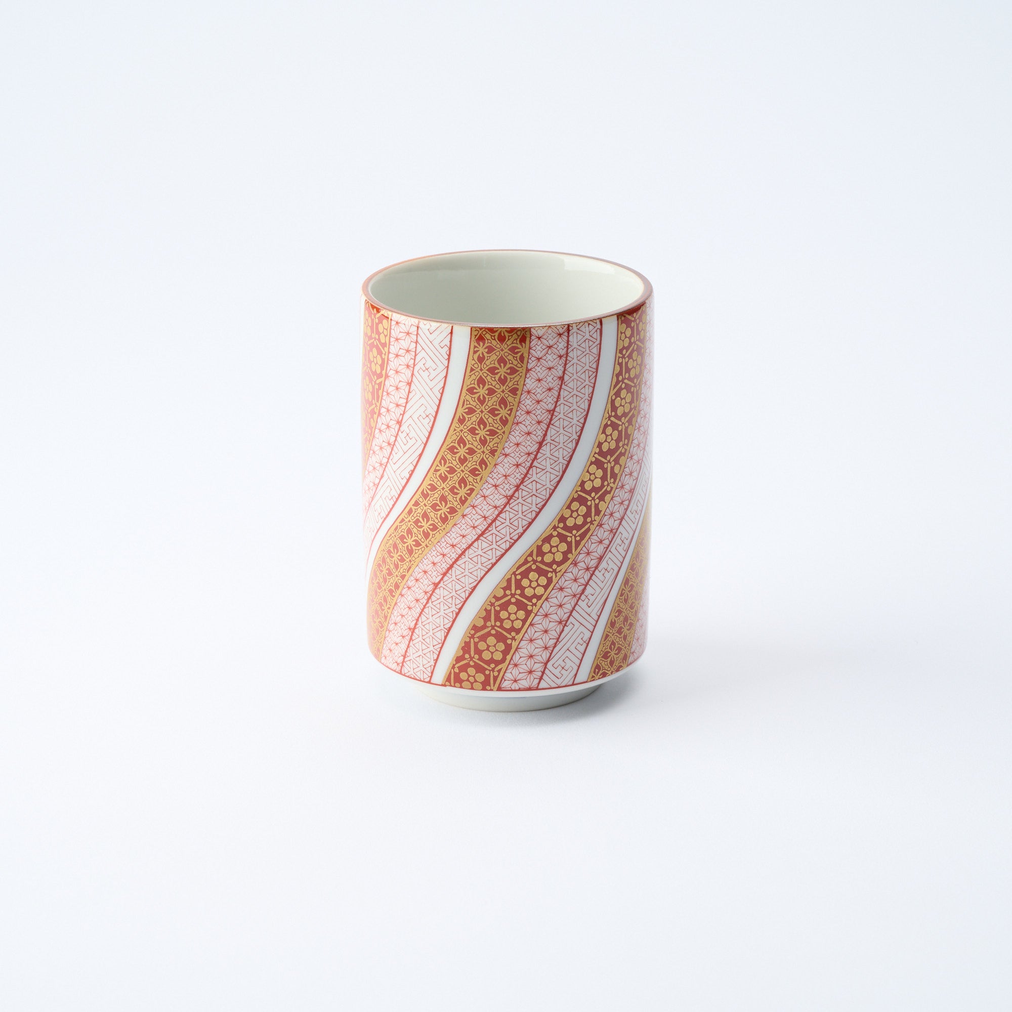 Classic Kutani Yunomi Japanese Teacup