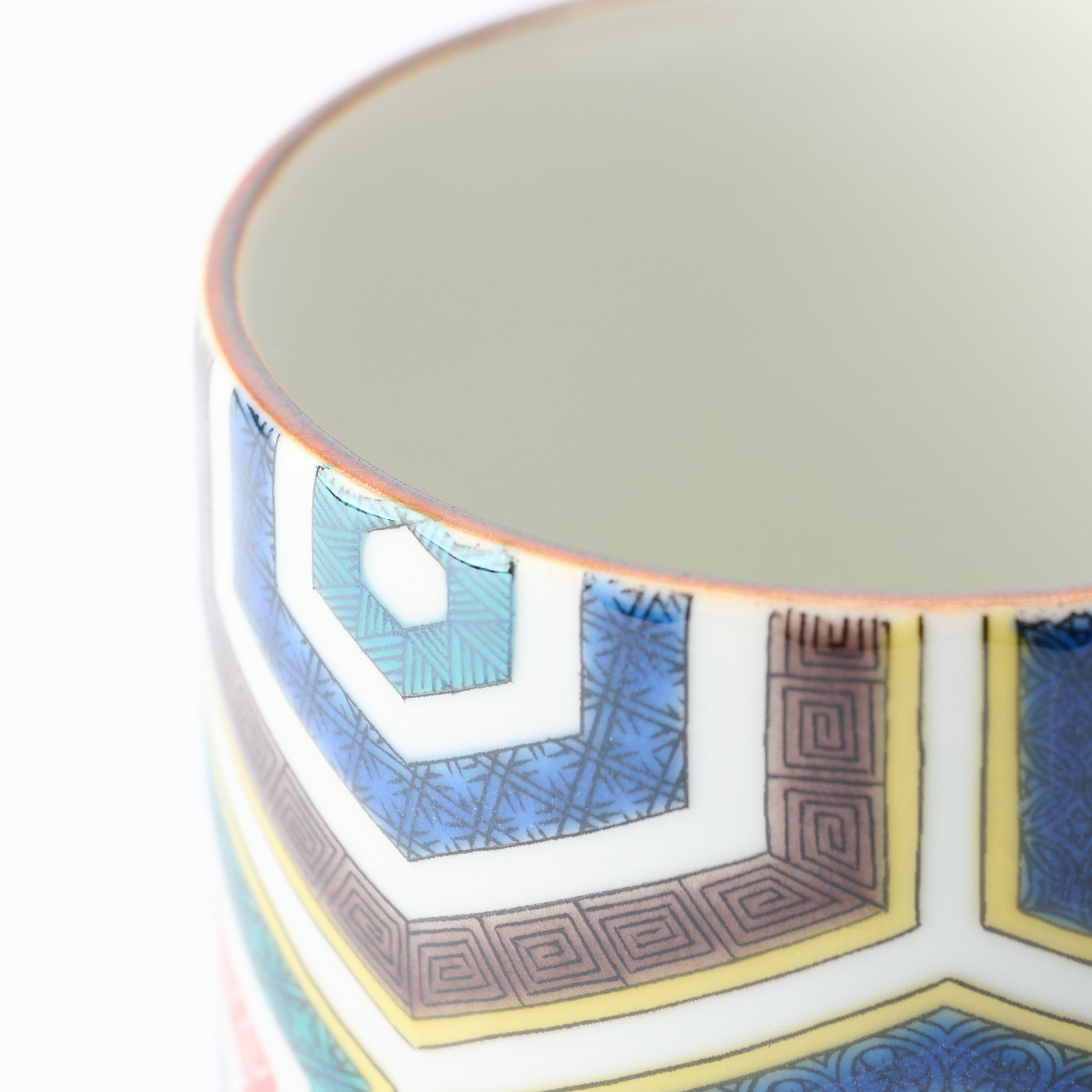 Classic Kutani Yunomi Japanese Teacup