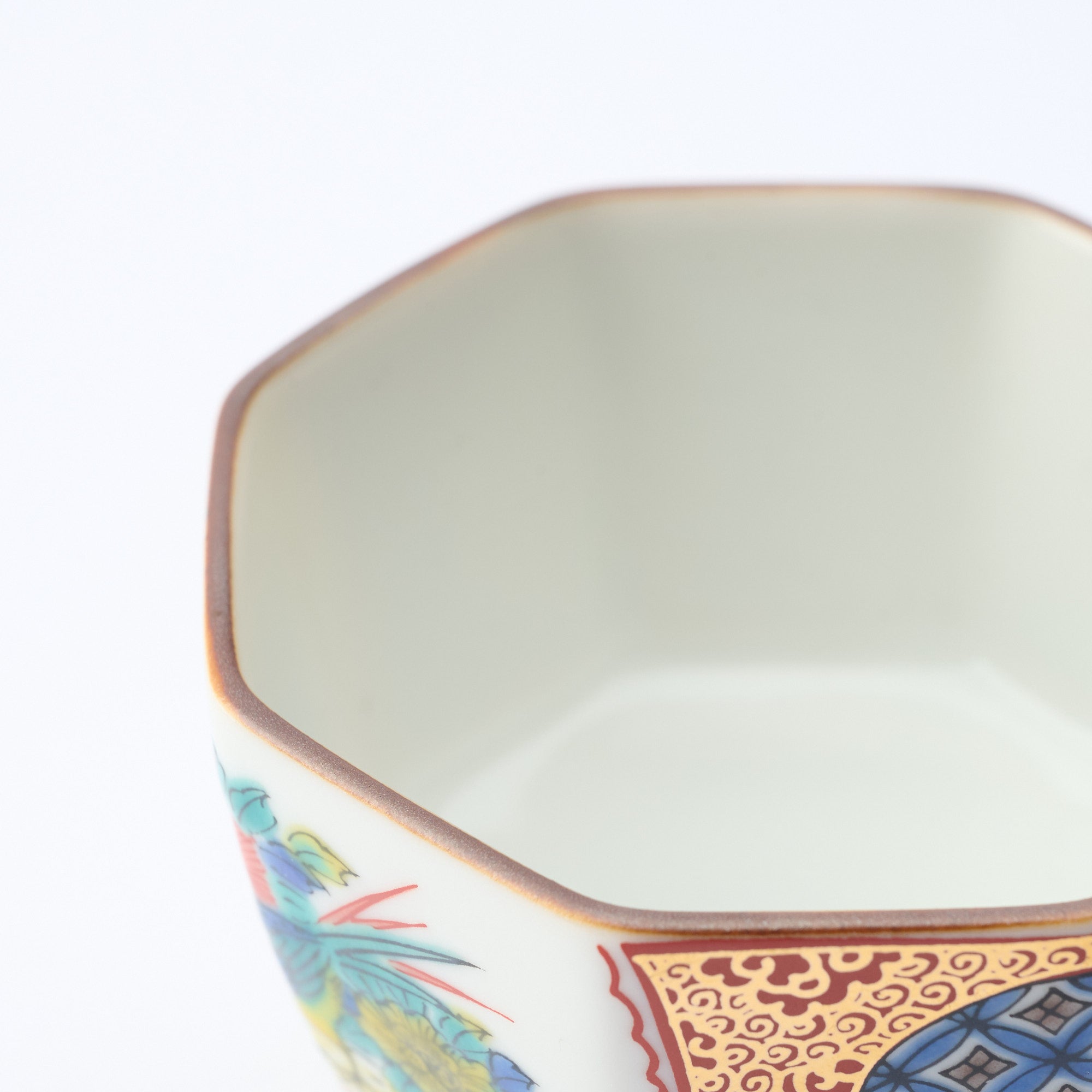 Jidai Kutani Ochoko Sake Cup Set