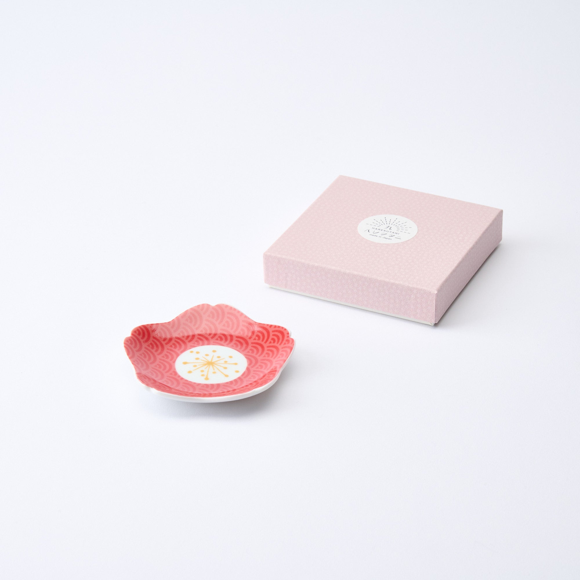 Sakura Shaped Sauce Plate - JAPAN KUTANI SHOP