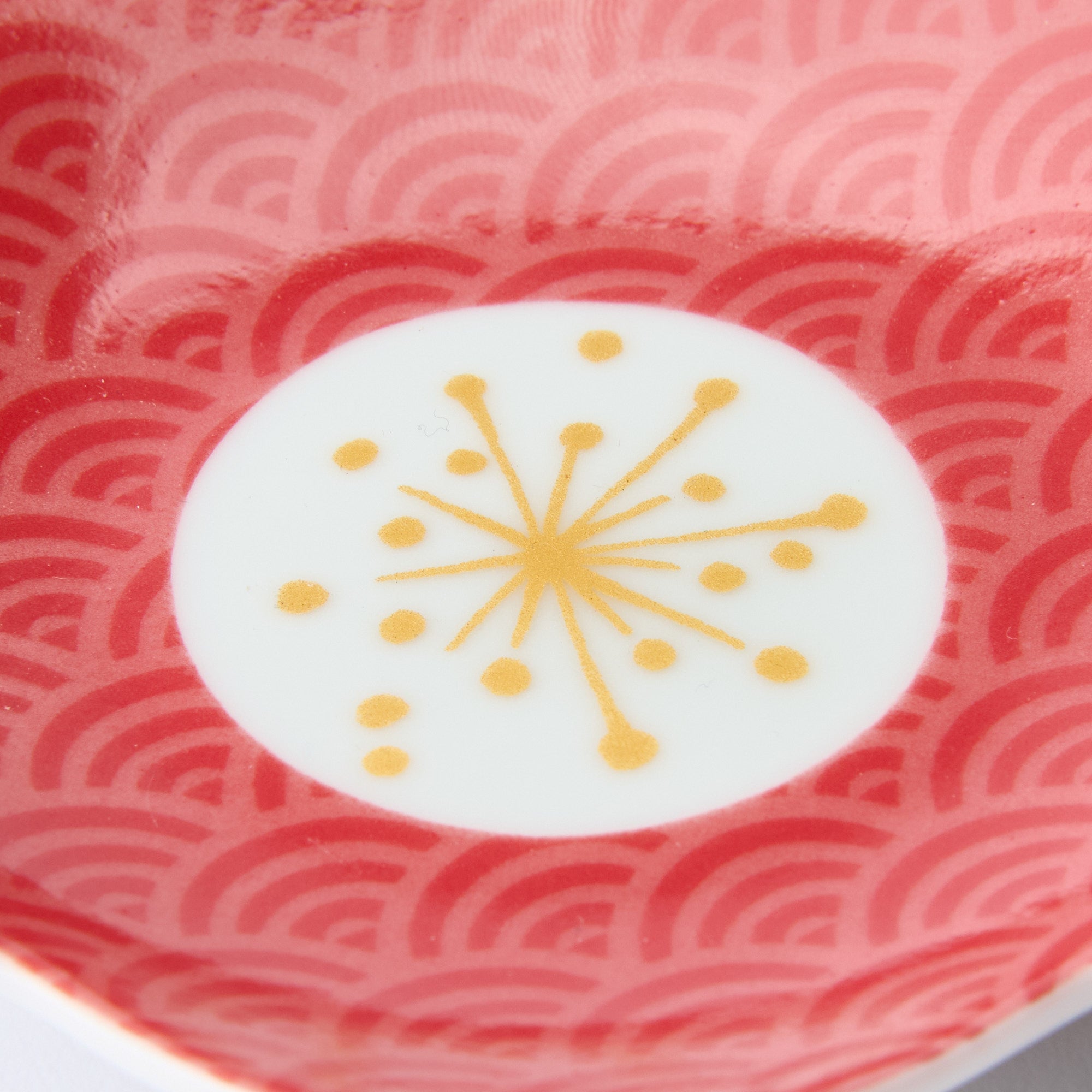 Sakura Shaped Sauce Plate - JAPAN KUTANI SHOP