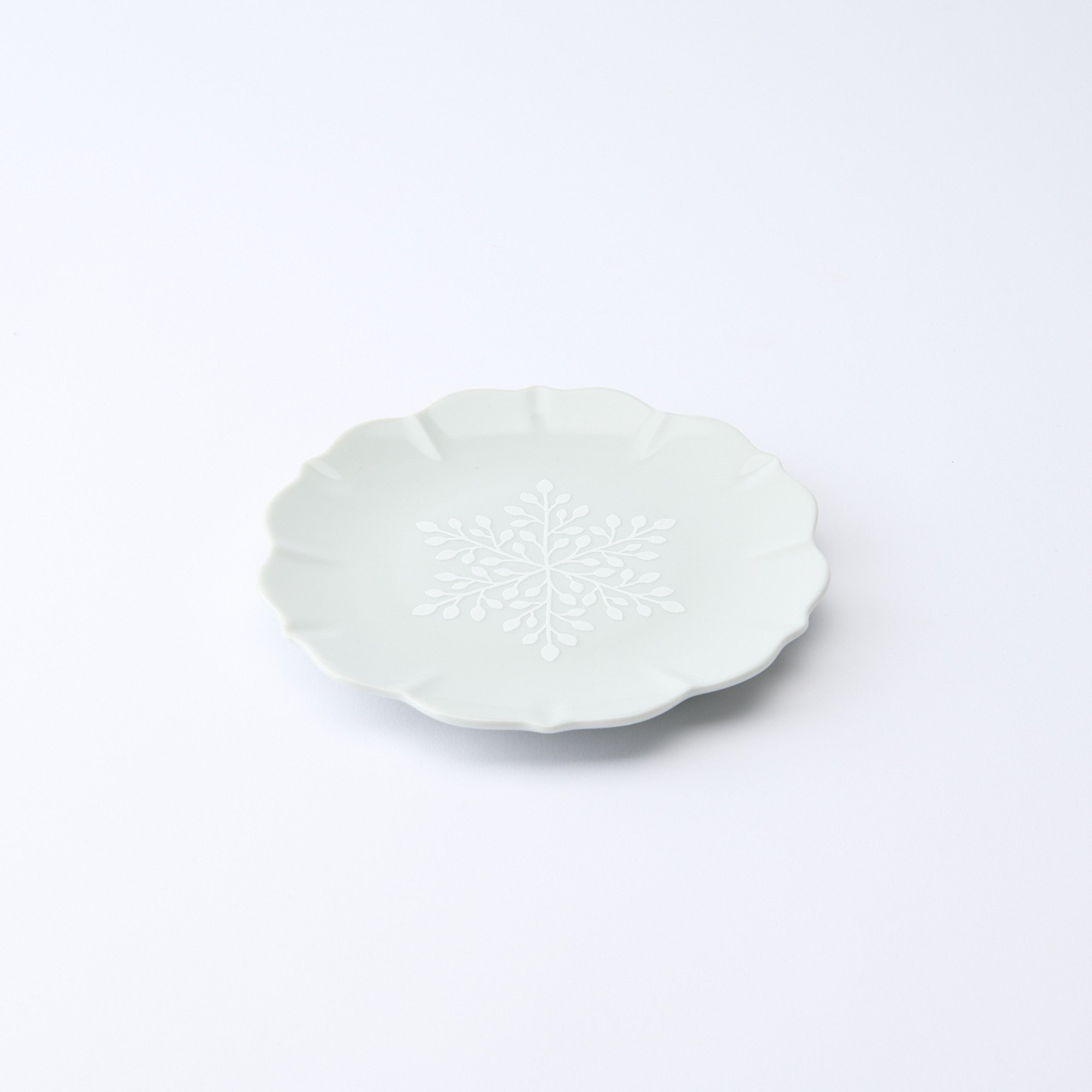 White Snow Crystal Plate Set