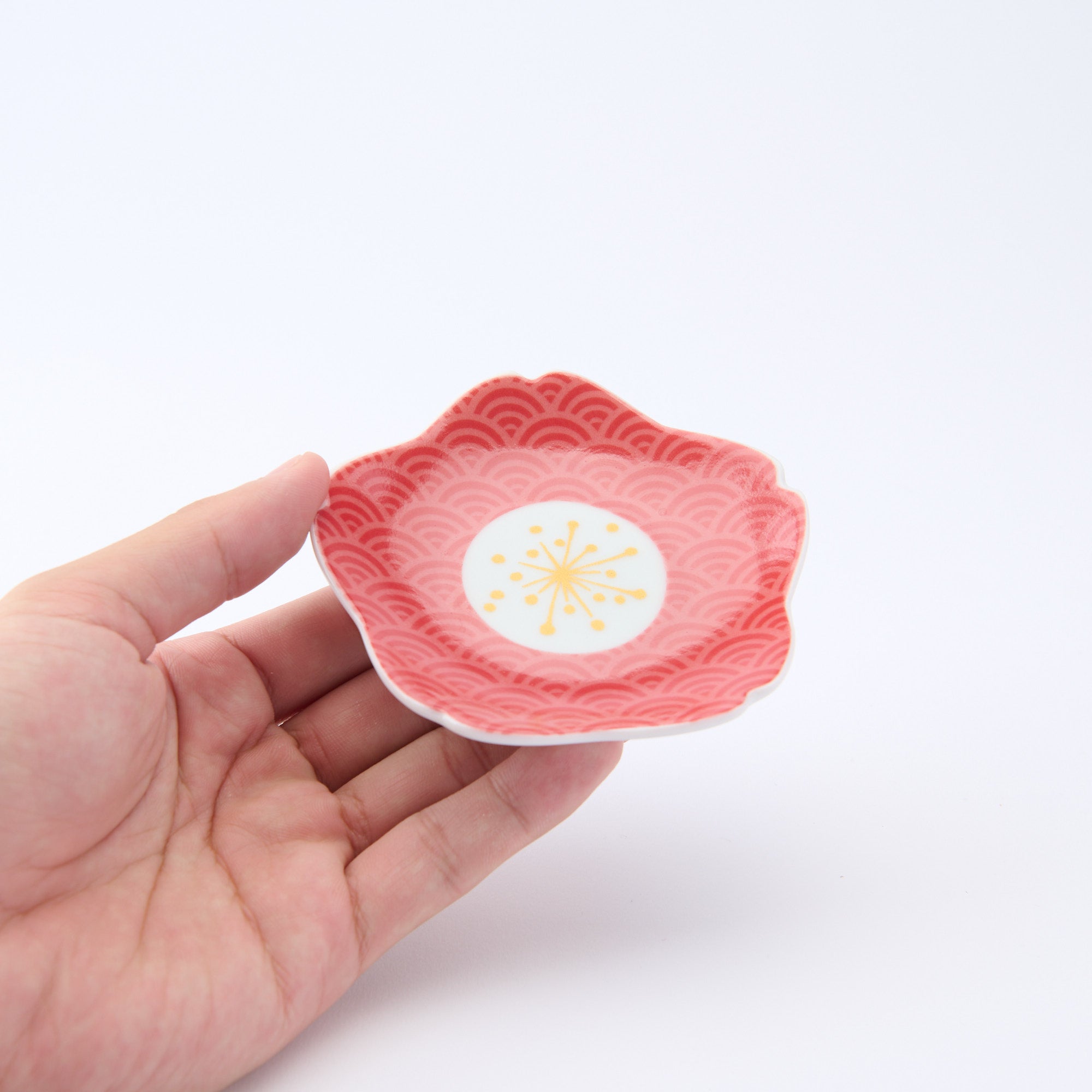 Sakura Shaped Sauce Plate - JAPAN KUTANI SHOP