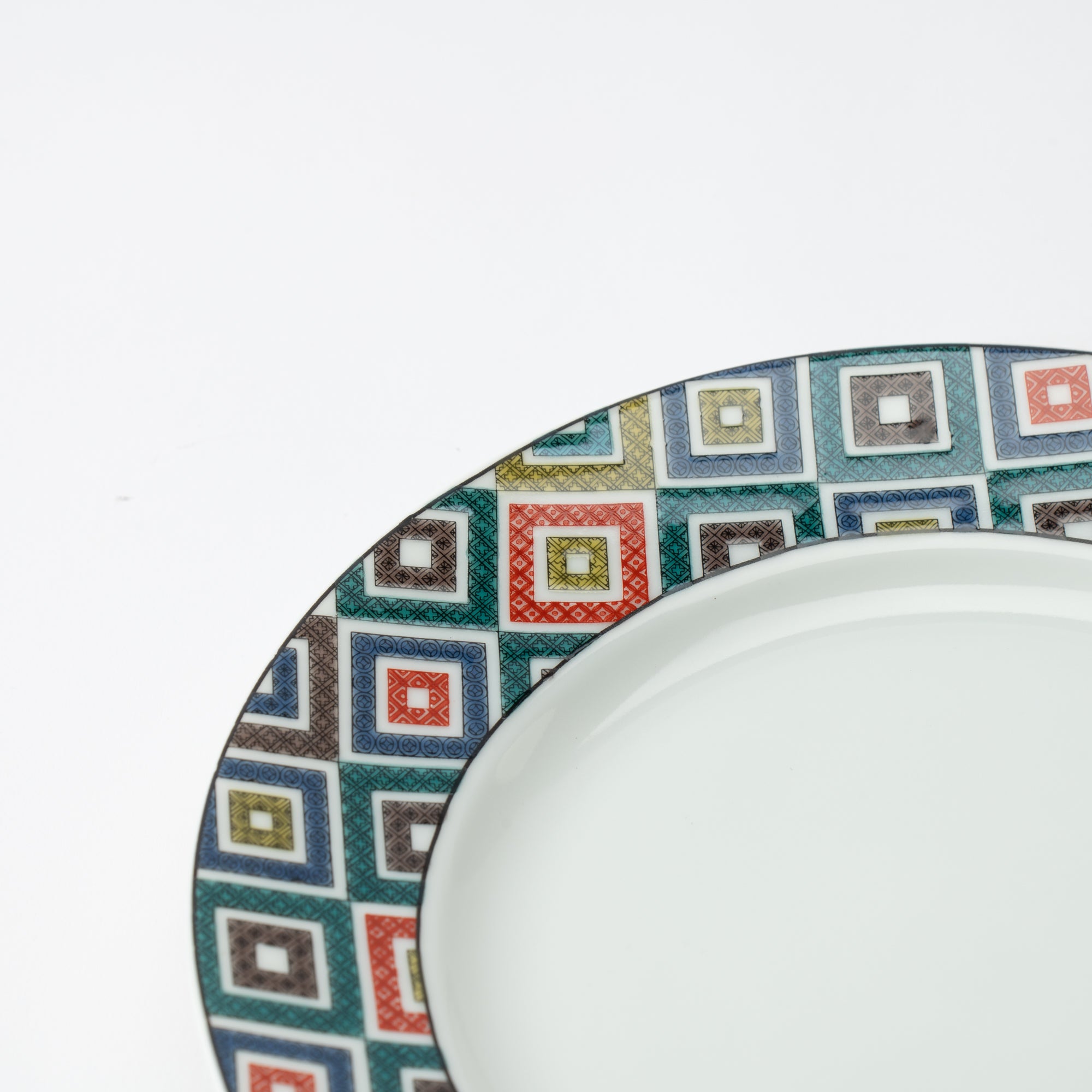 Modern Kutani Dinner Plate
