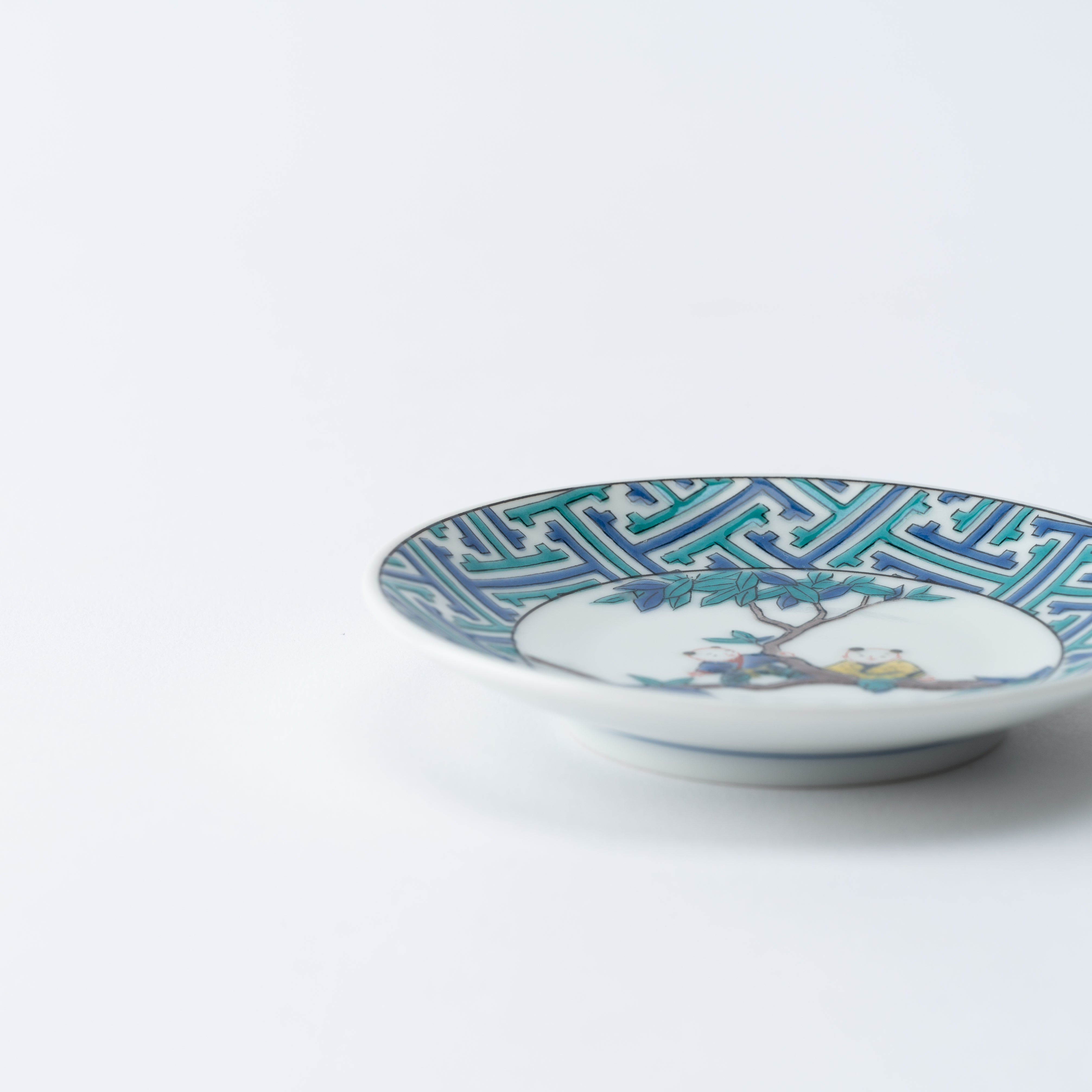 Auspicious Art Sauce Plate - JAPAN KUTANI SHOP