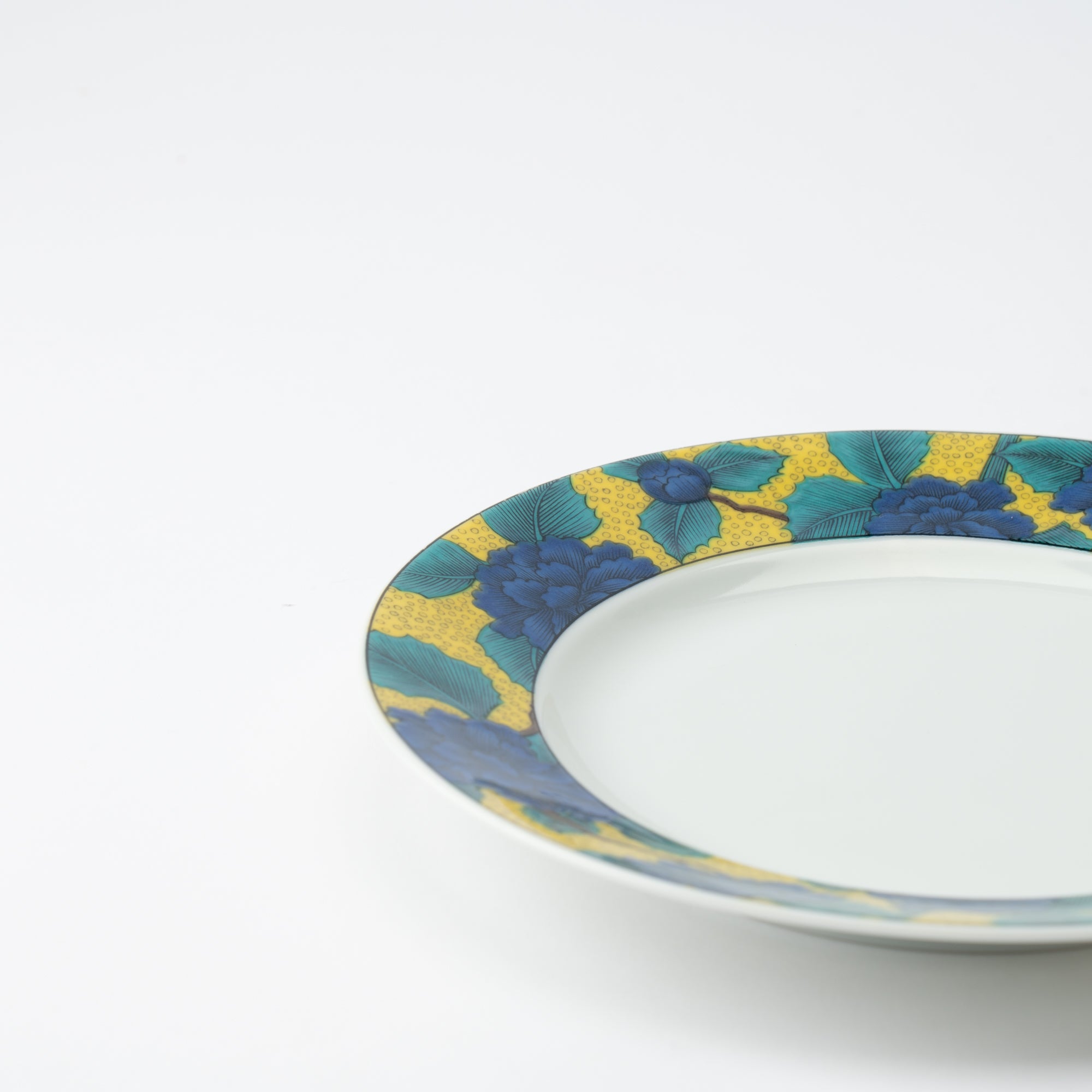 Modern Kutani Dinner Plate