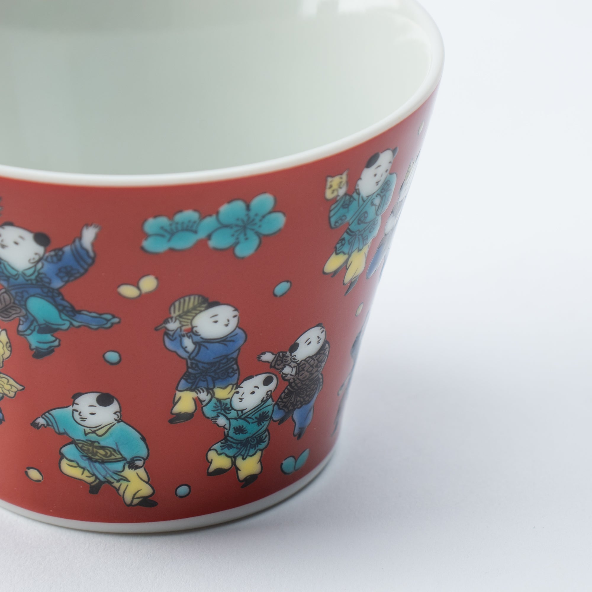 Classic Palette Guinomi Sake Cup - JAPAN KUTANI SHOP