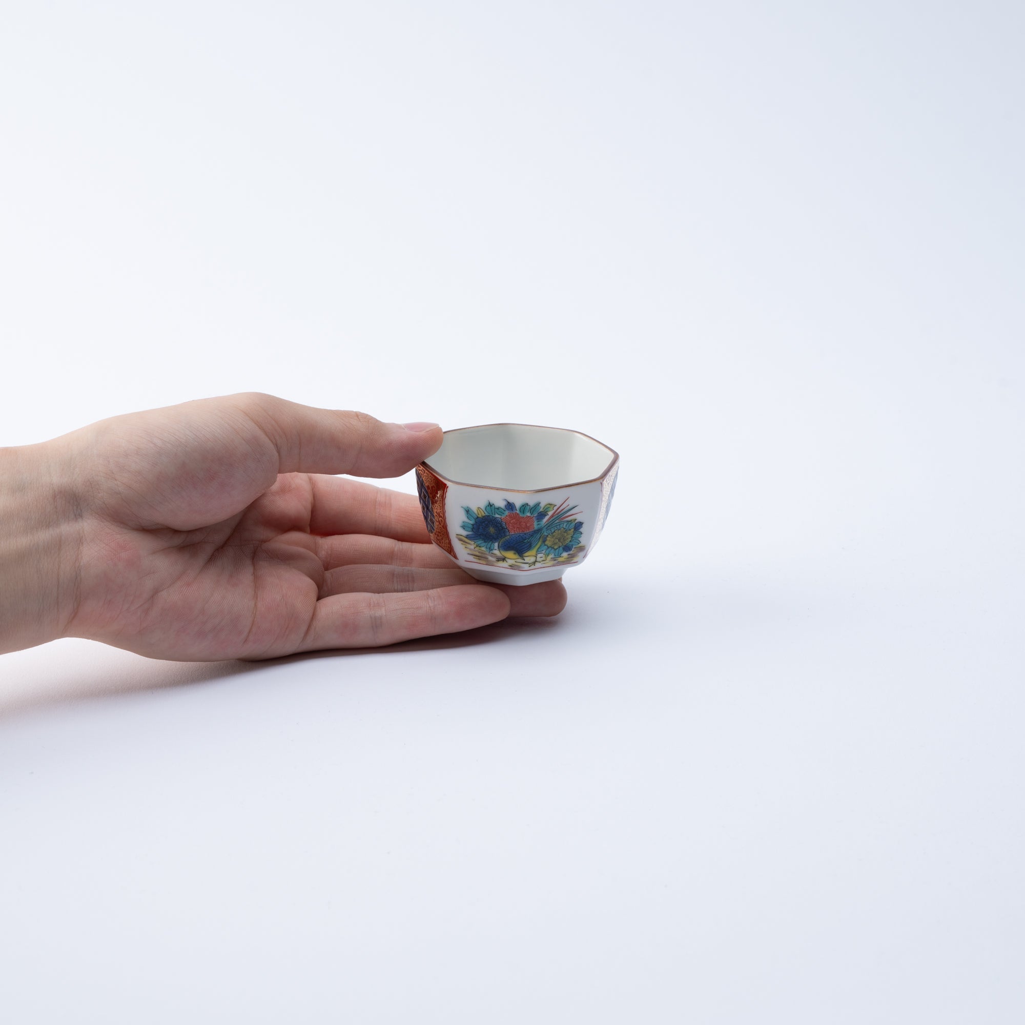 Jidai Kutani Ochoko Sake Cup Set