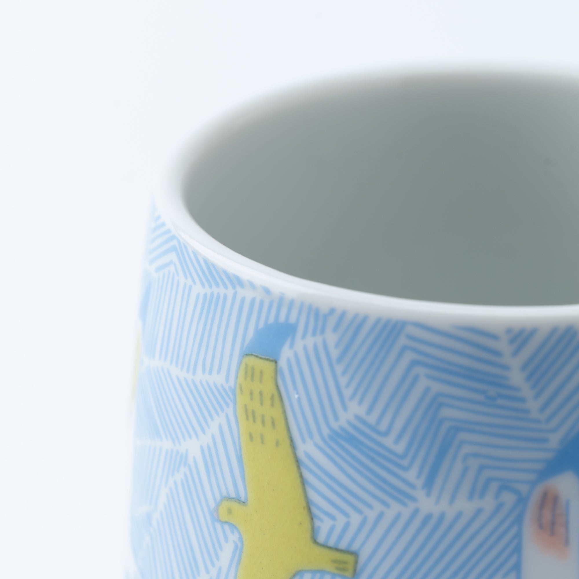Flying Friends Mug - JAPAN KUTANI SHOP