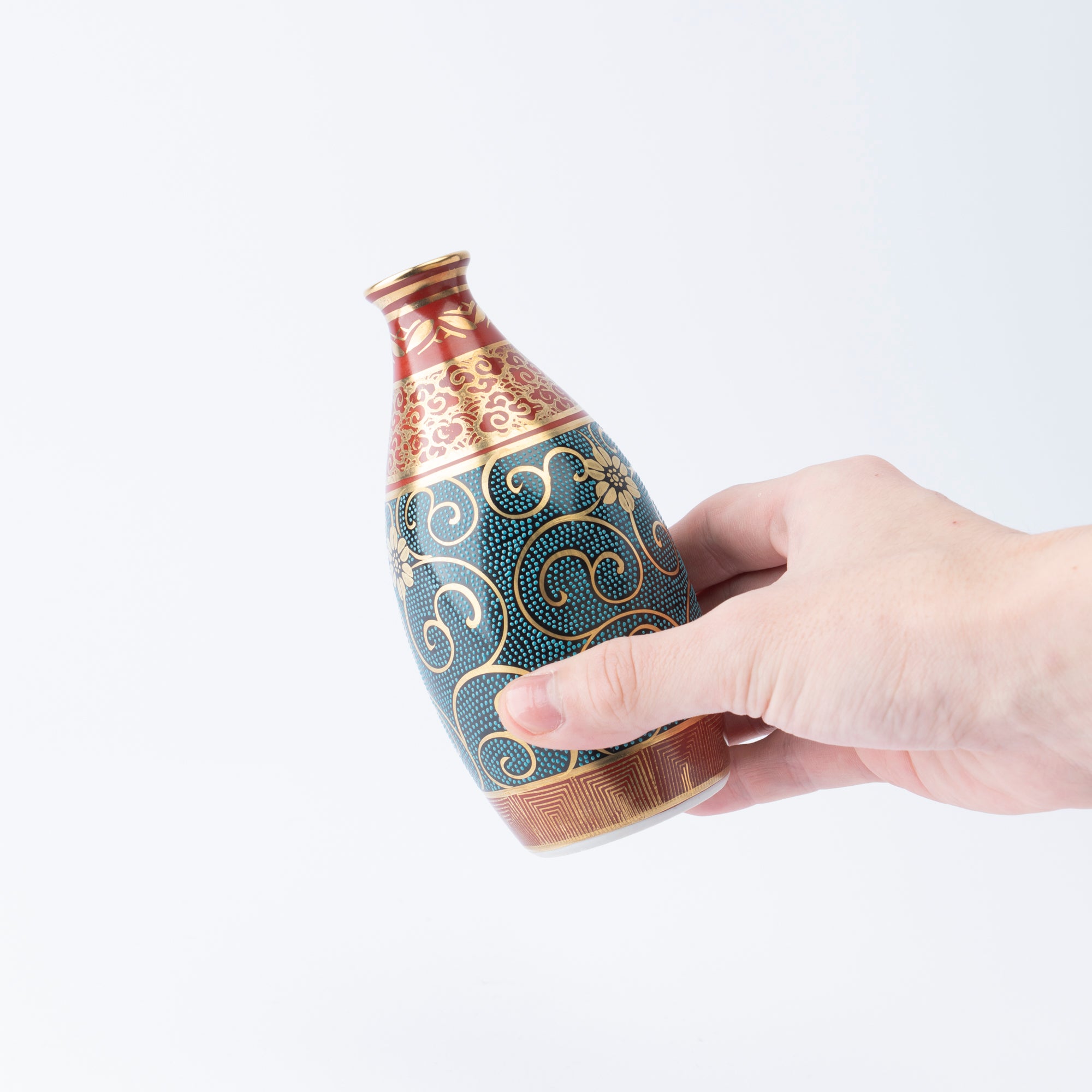Aochibu and Arabesque Sake Set