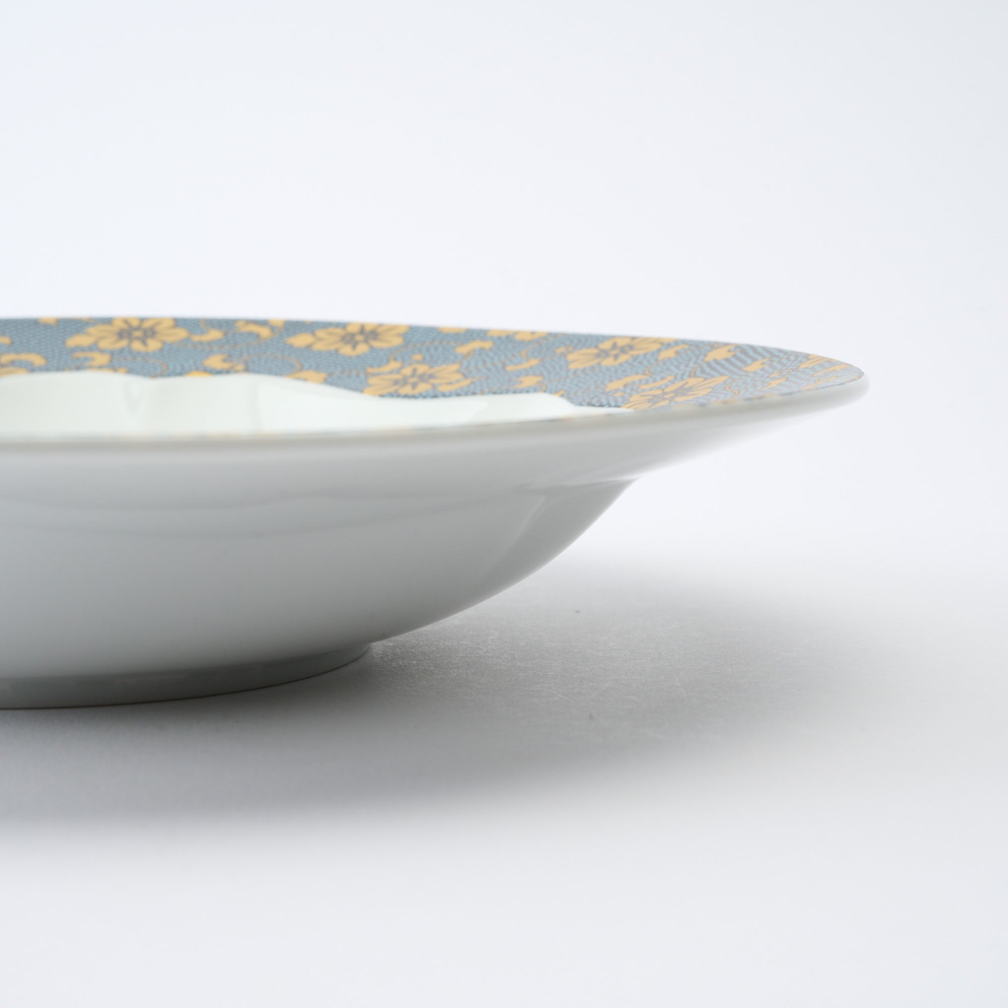 Golden Clematis Aochibu Deep Dinner Plate - JAPAN KUTANI SHOP