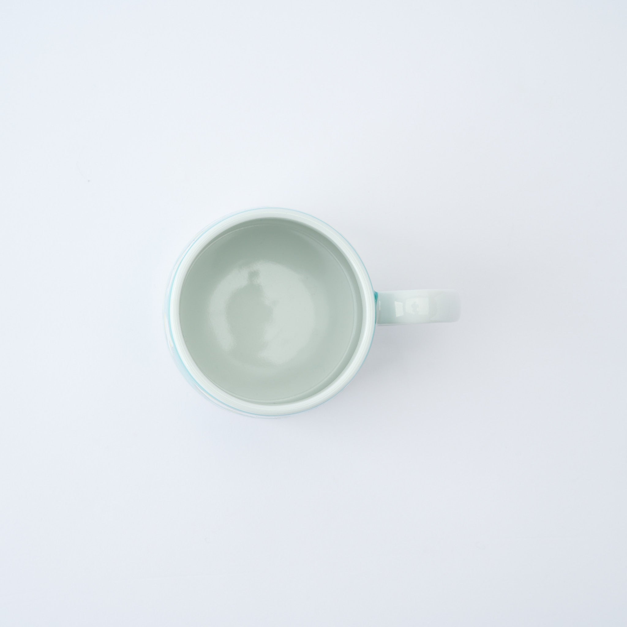 Playful Calico Cat Mug - JAPAN KUTANI SHOP