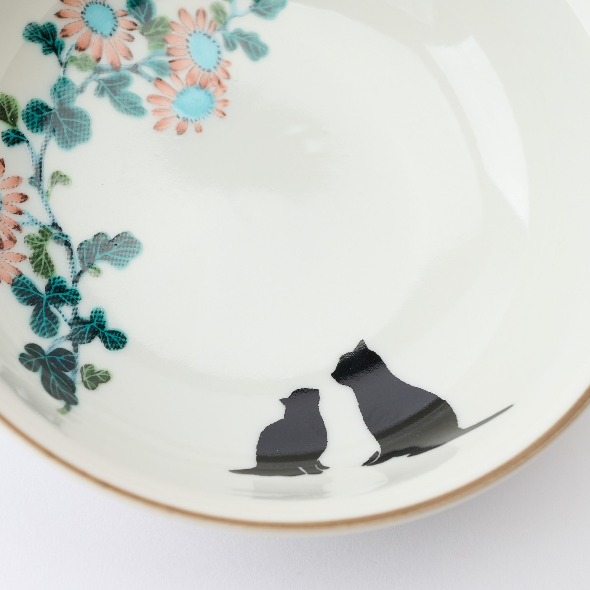 Seasonal Blossoms with Cat Medium Bowl Set - JAPAN KUTANI SHOP