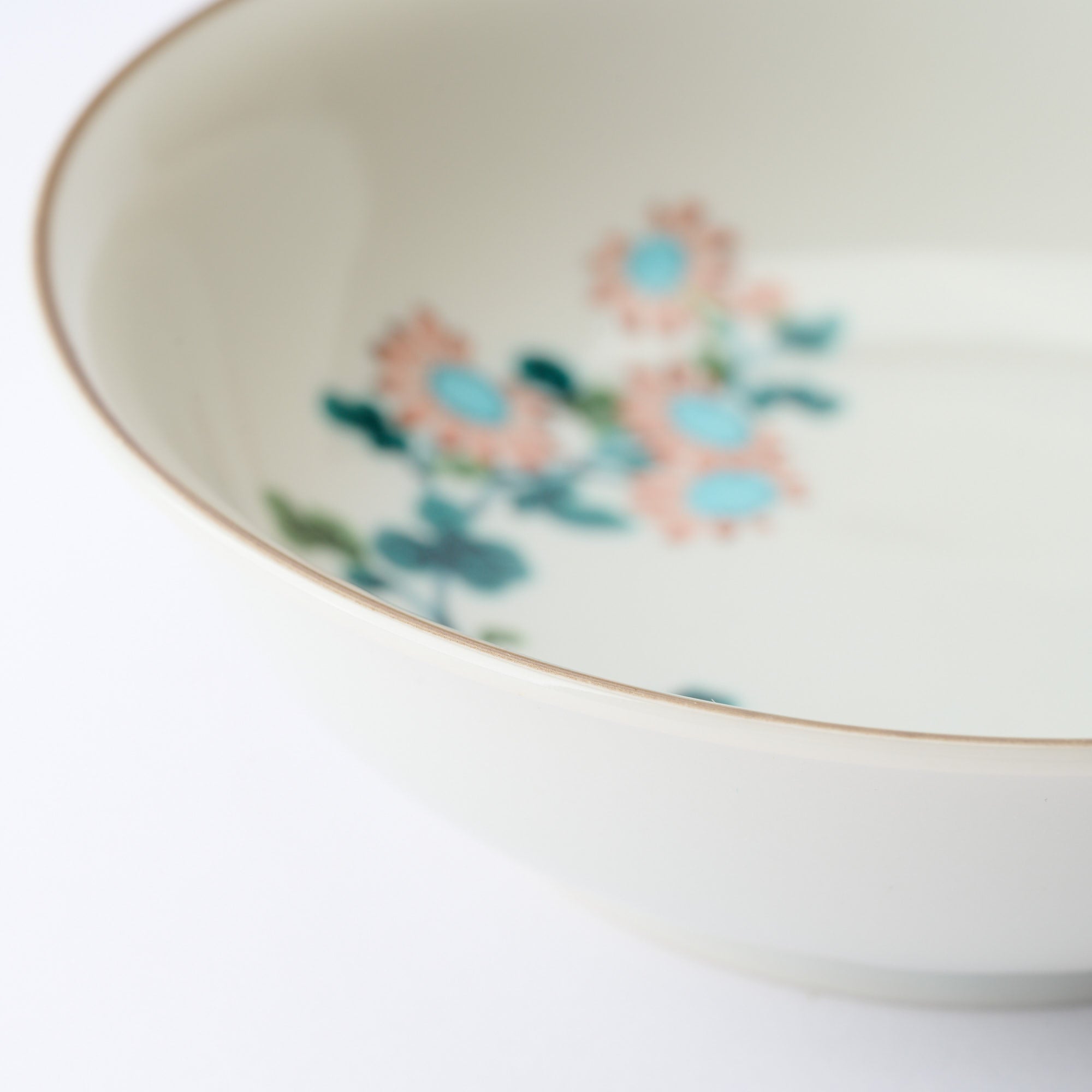 Seasonal Blossoms with Cat Medium Bowl Set - JAPAN KUTANI SHOP