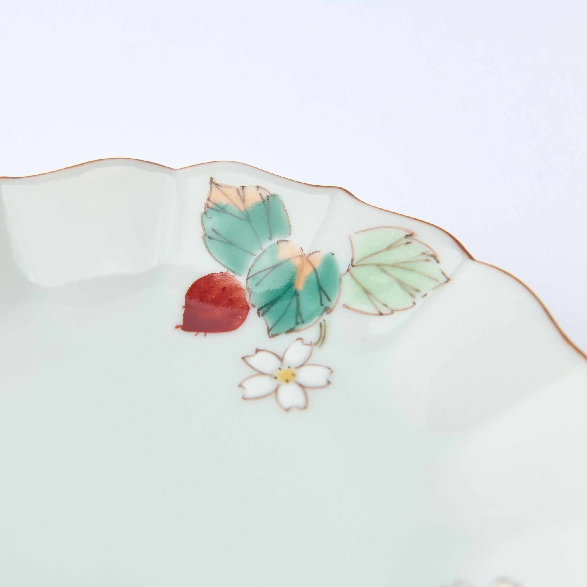 Strawberry Blossoms Side Plate Set - JAPAN KUTANI SHOP