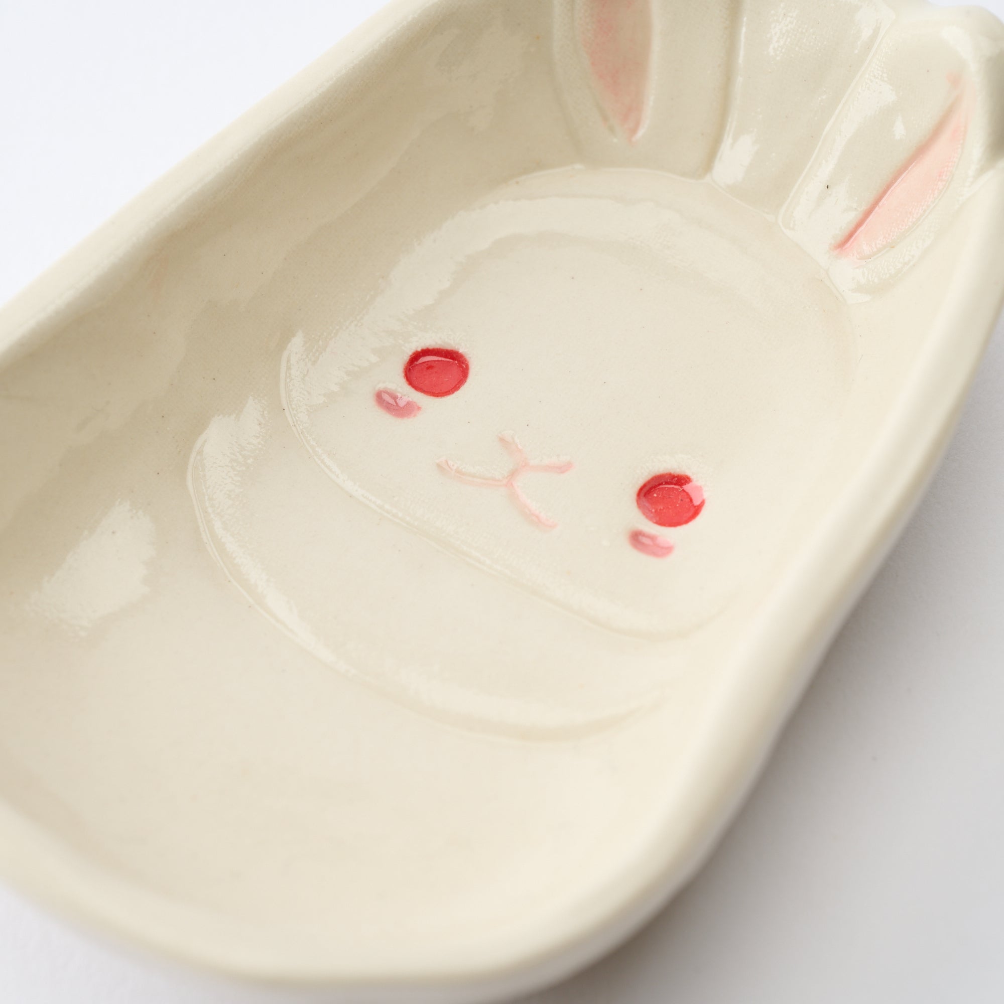 Rabbit Silhouette Sauce Plate - JAPAN KUTANI SHOP