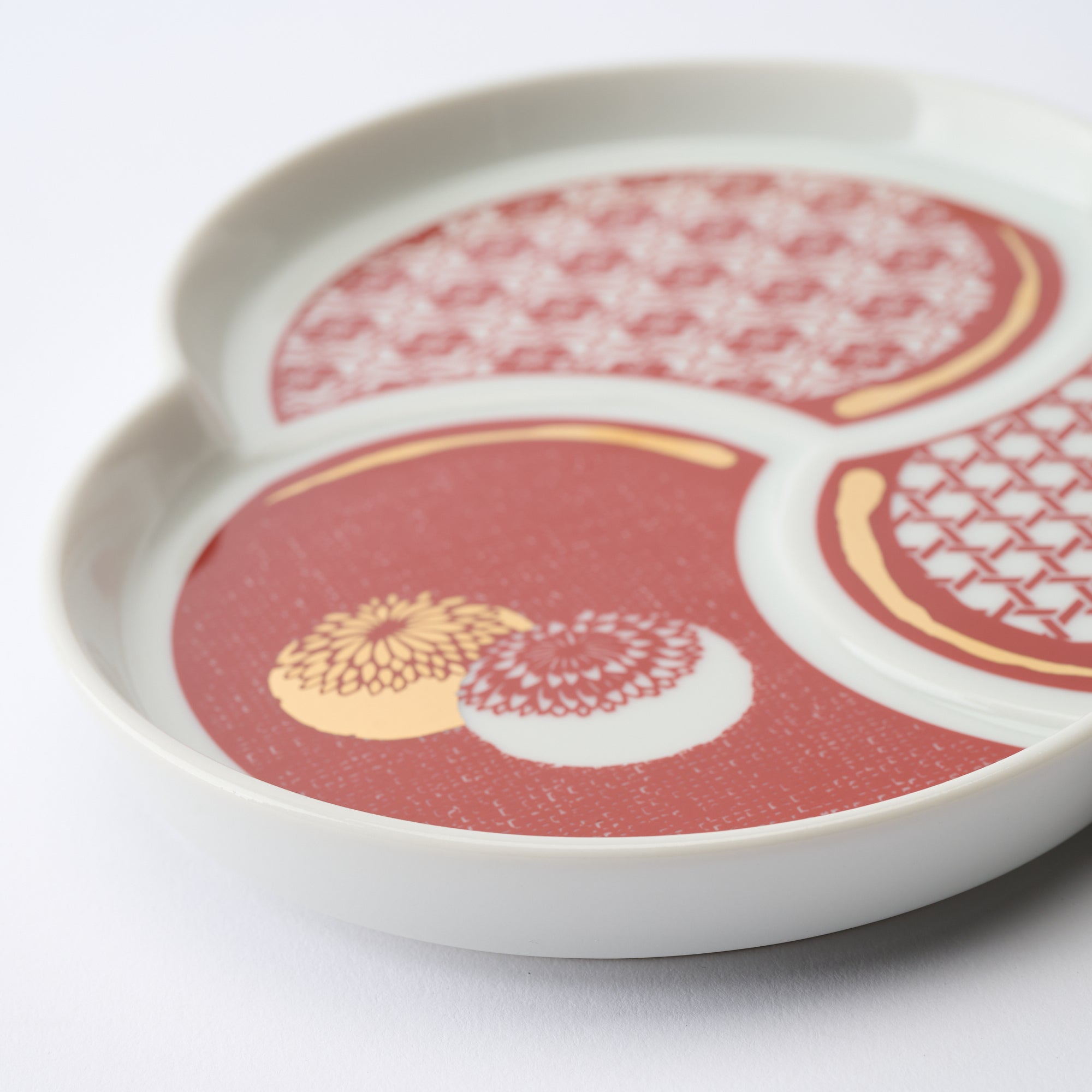Auspicious Tomoe Side Plate - JAPAN KUTANI SHOP