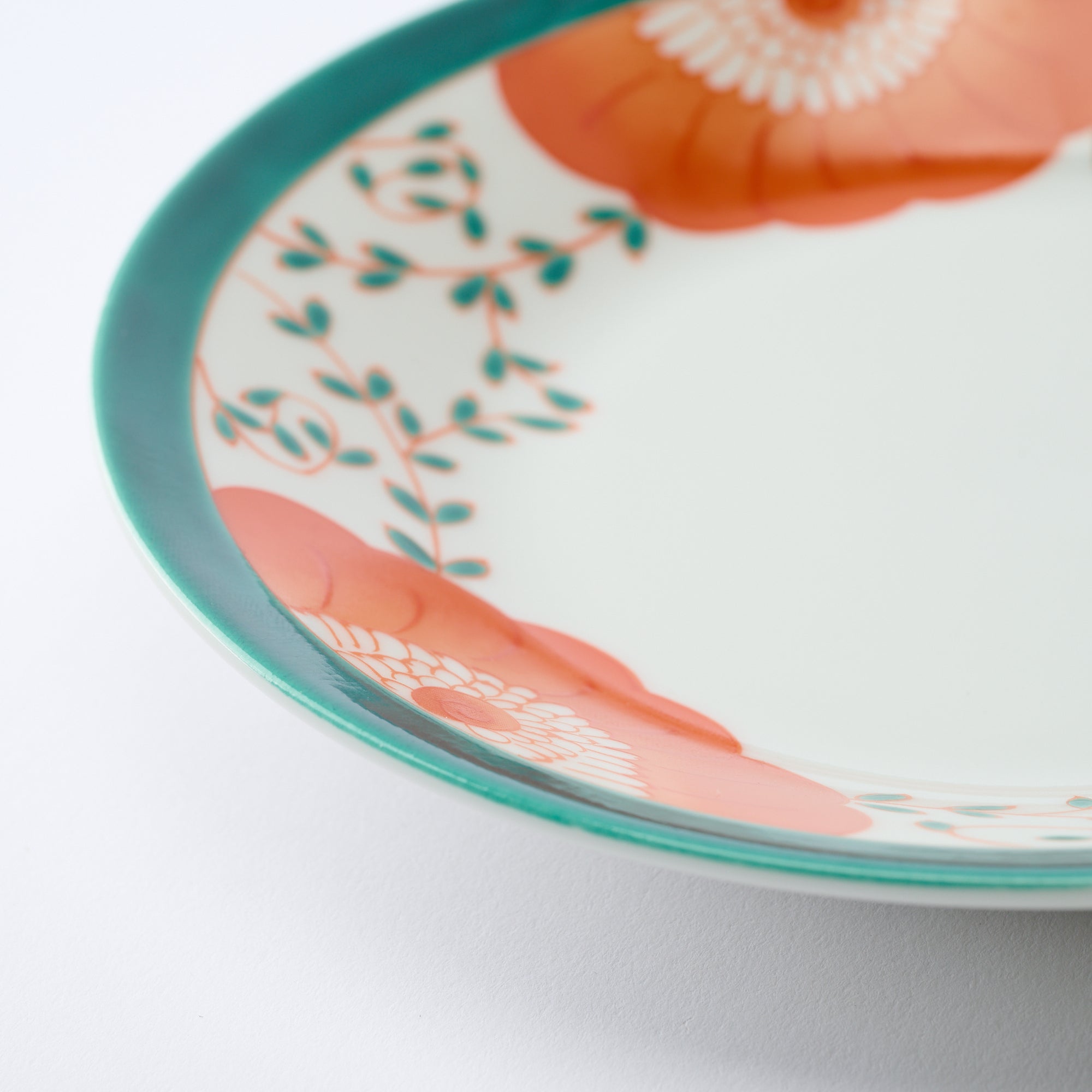 Flower Garland Side Plate - JAPAN KUTANI SHOP