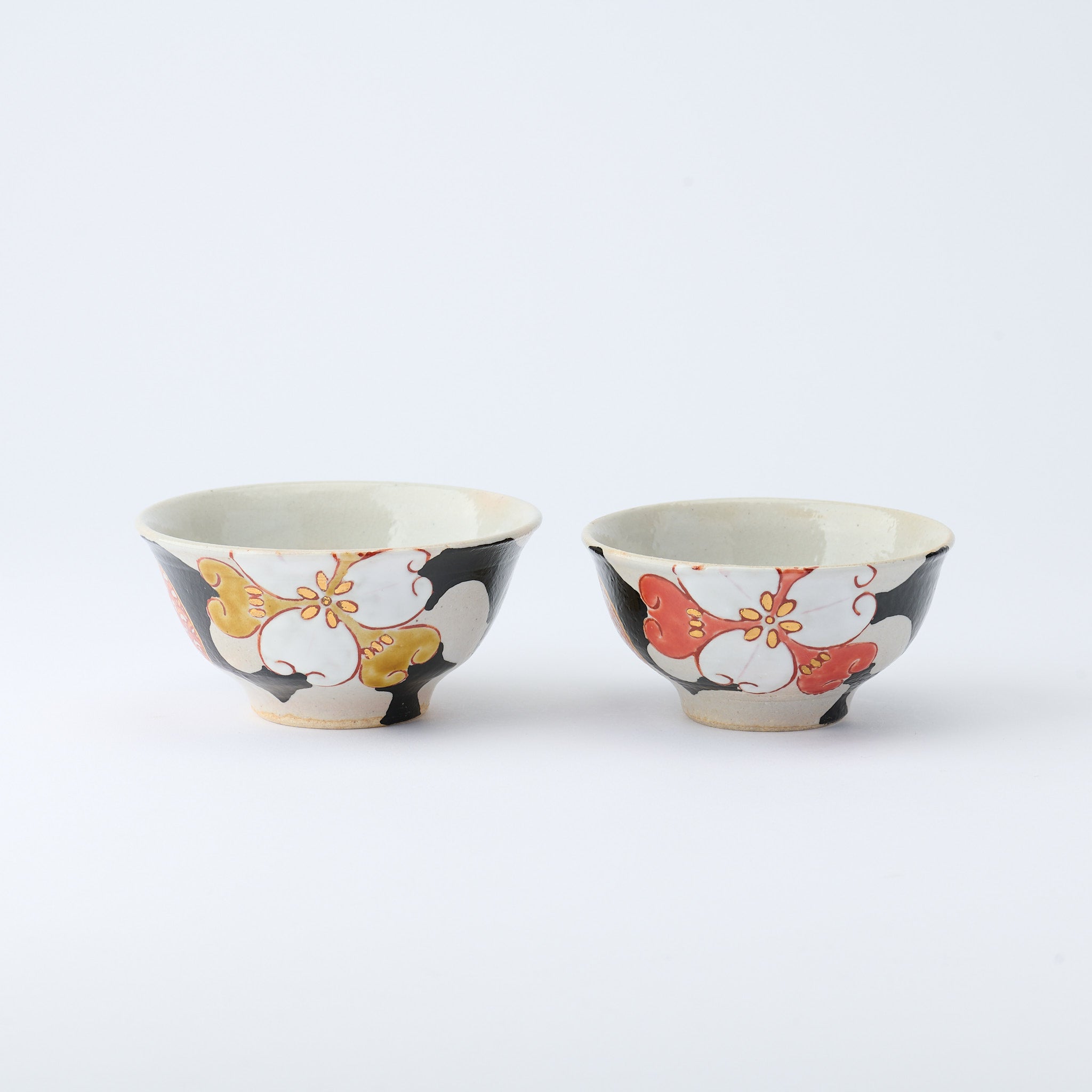 Blossom Crest Rice Bowl Pair - JAPAN KUTANI SHOP
