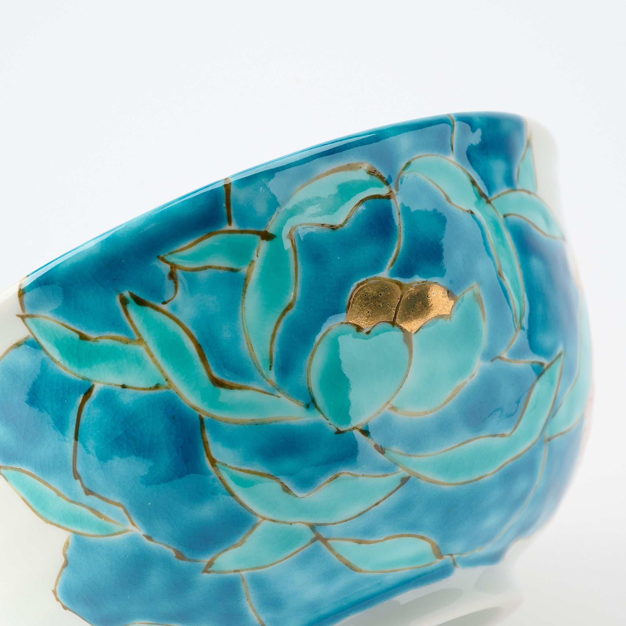 Blue Peony Medium Bowl - JAPAN KUTANI SHOP