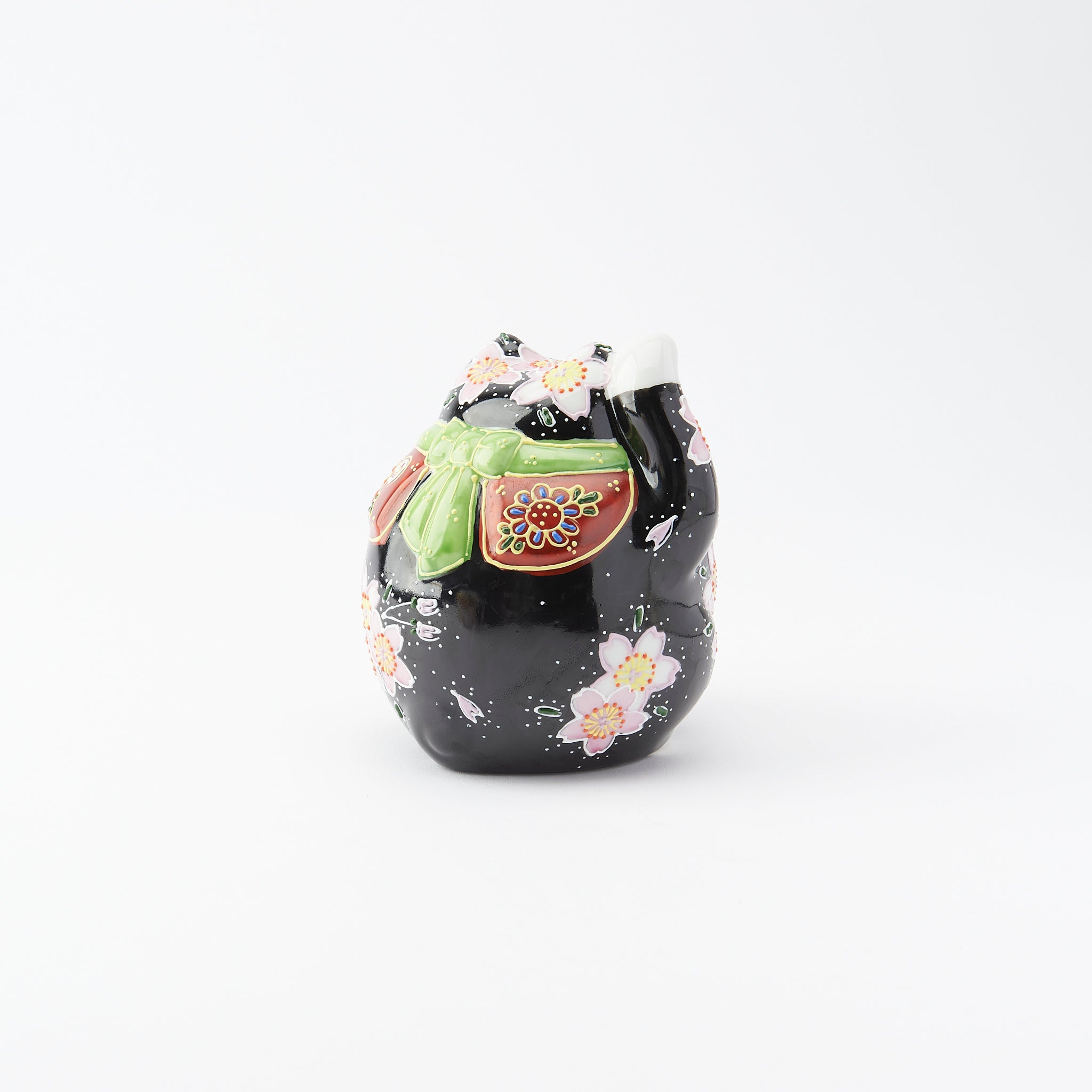 Sakura Mori Lucky Cat