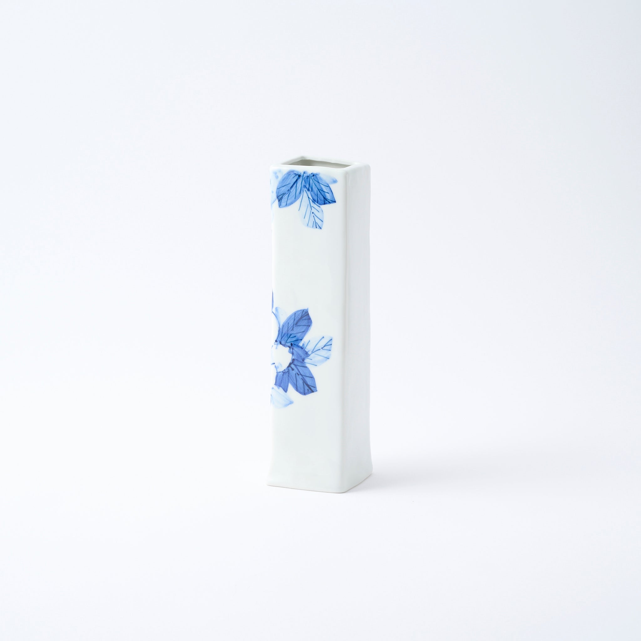 Blue Flower Camellia Flower Vase - JAPAN KUTANI SHOP