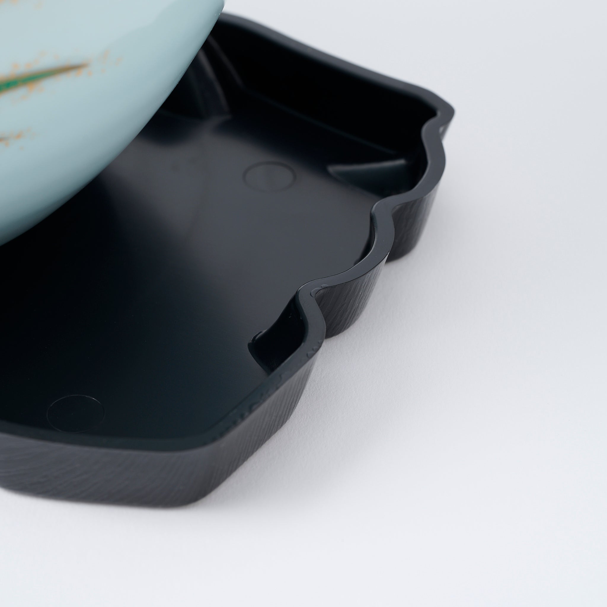 Kinsai Yuzen-style Moon Flower Vase with Stand - JAPAN KUTANI SHOP