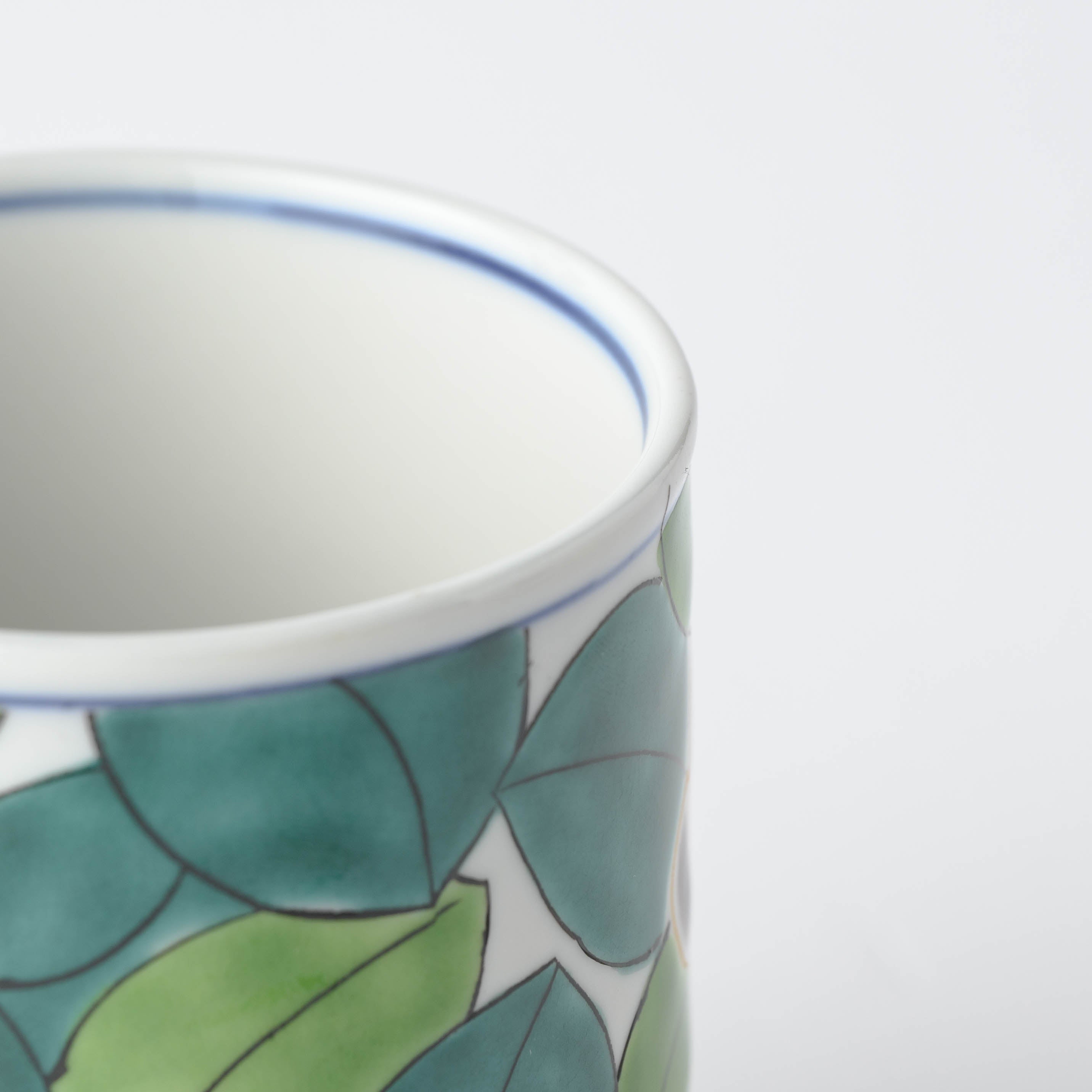 Colorful Sasanqua Yunomi Japanese Teacup Pair
