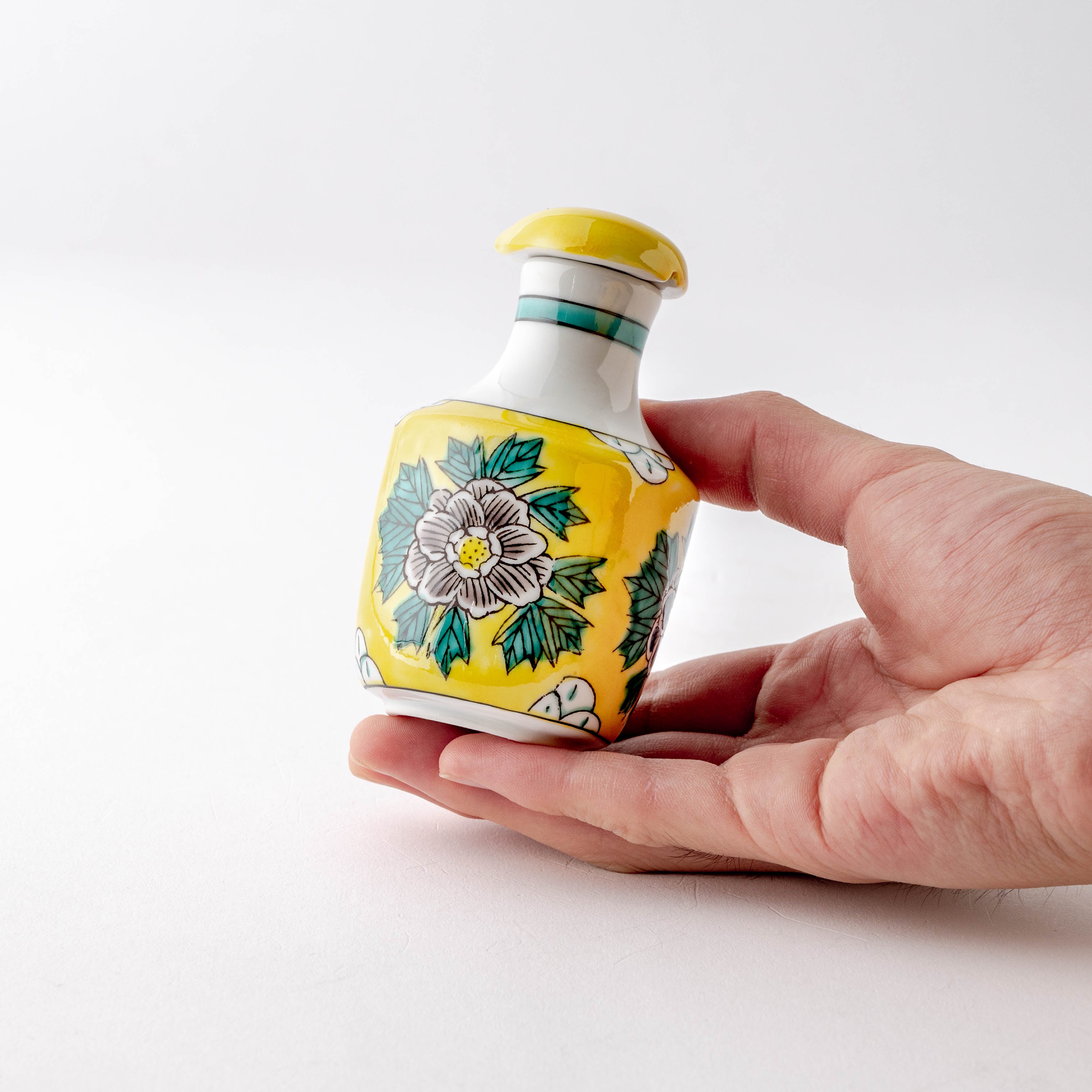 Yoshidaya Peony Soy Sauce Dispenser