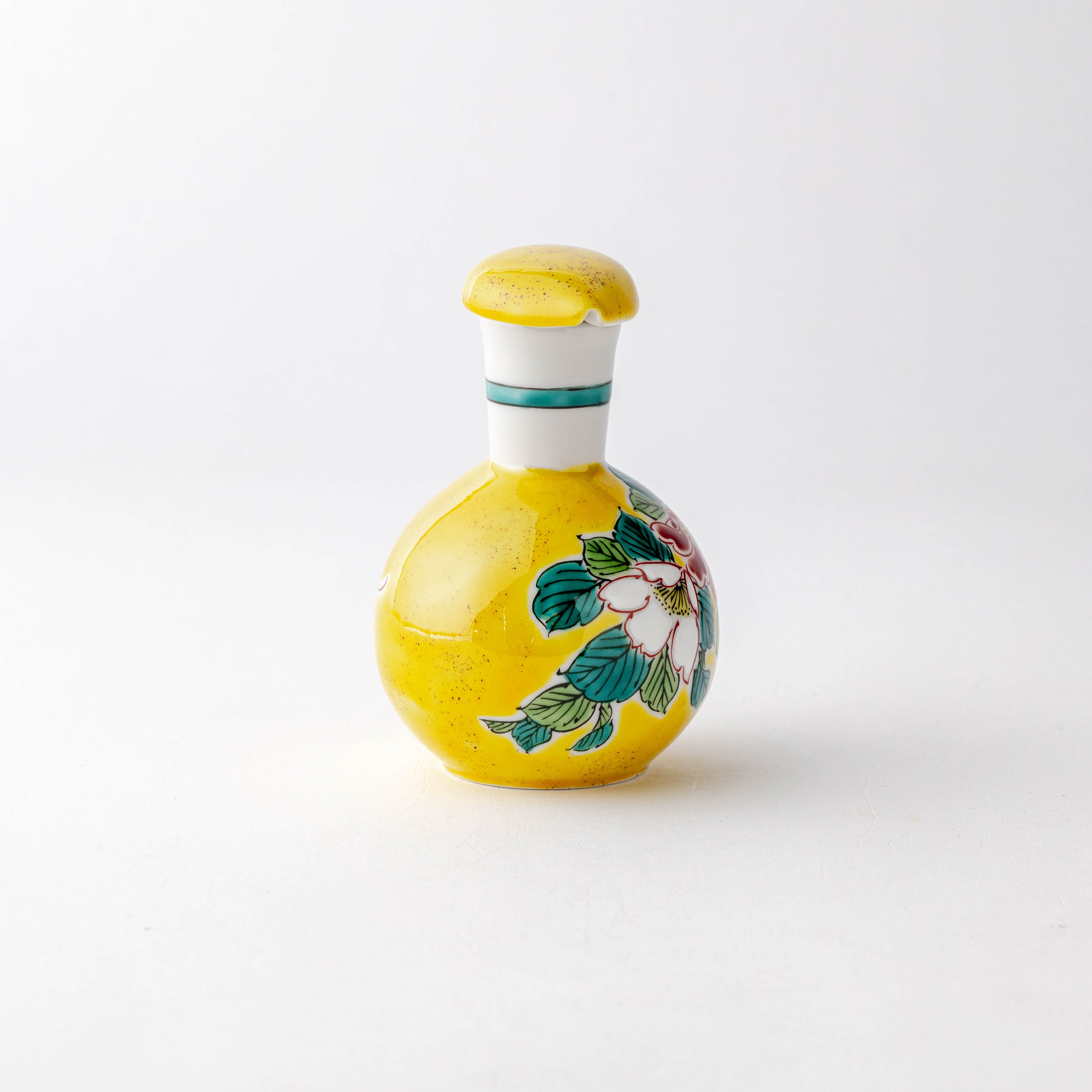 Sasanqua and Butterfly Soy Sauce Dispenser