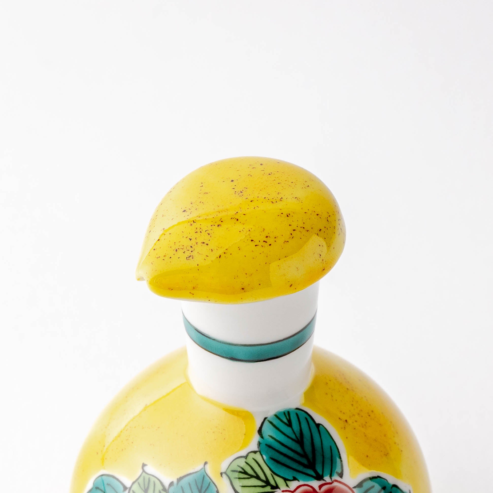 Sasanqua and Butterfly Soy Sauce Dispenser