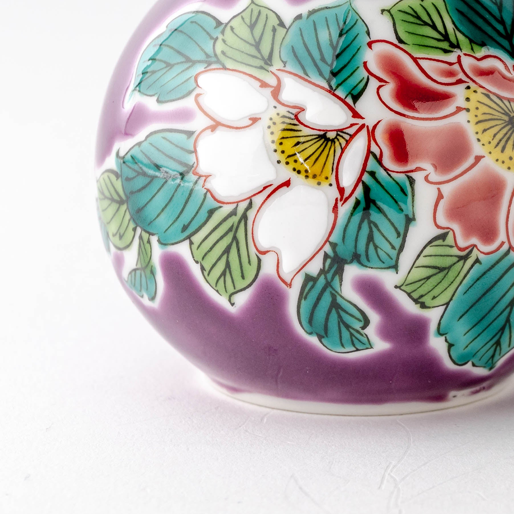 Sasanqua and Butterfly Soy Sauce Dispenser