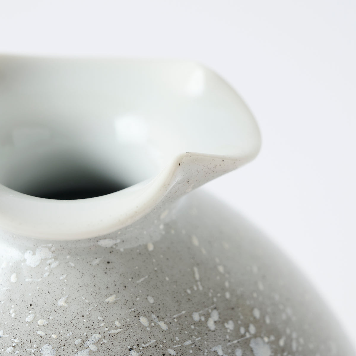 Twin Sparrows in the Snow Japanese Flower Vase