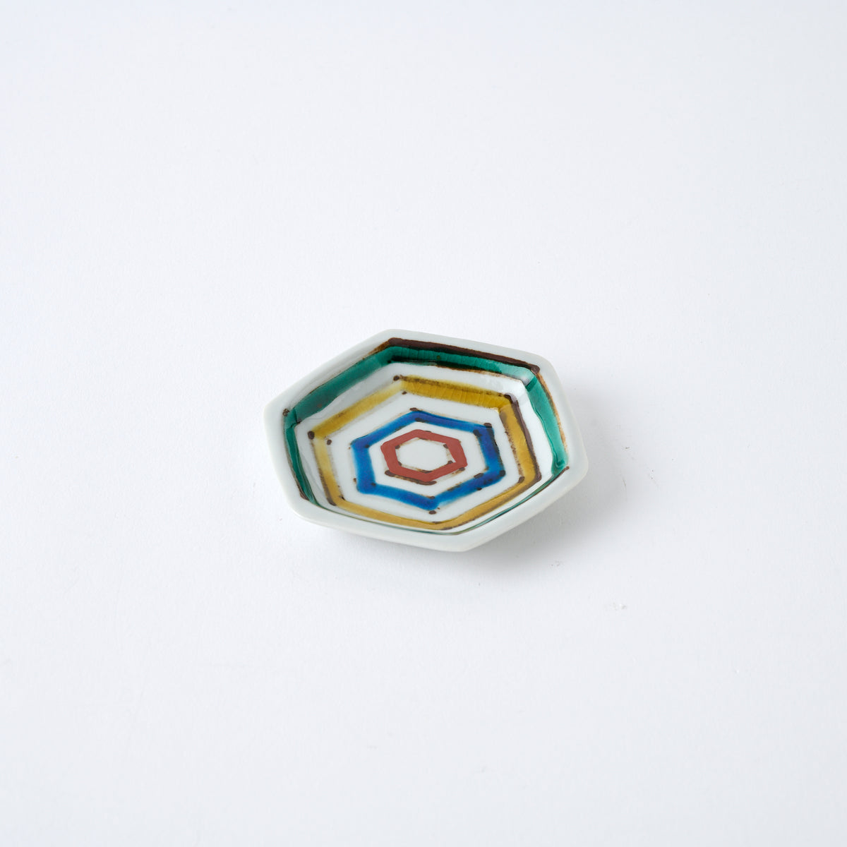 Little Symbols of Luck Sauce Plate - JAPAN KUTANI SHOP