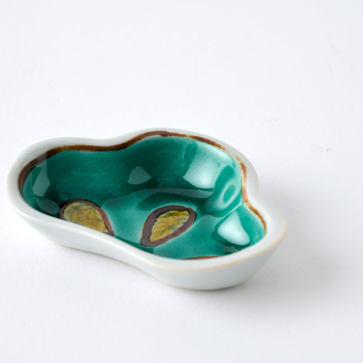 Little Symbols of Luck Sauce Plate - JAPAN KUTANI SHOP
