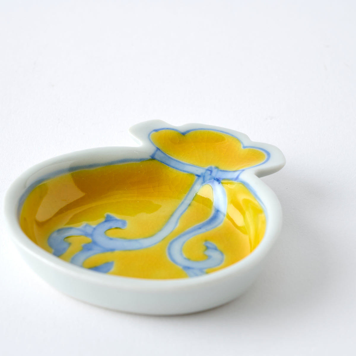Little Symbols of Luck Sauce Plate - JAPAN KUTANI SHOP