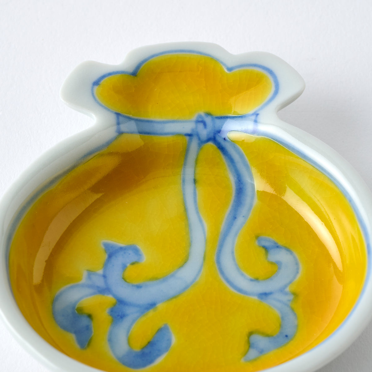 Little Symbols of Luck Sauce Plate - JAPAN KUTANI SHOP
