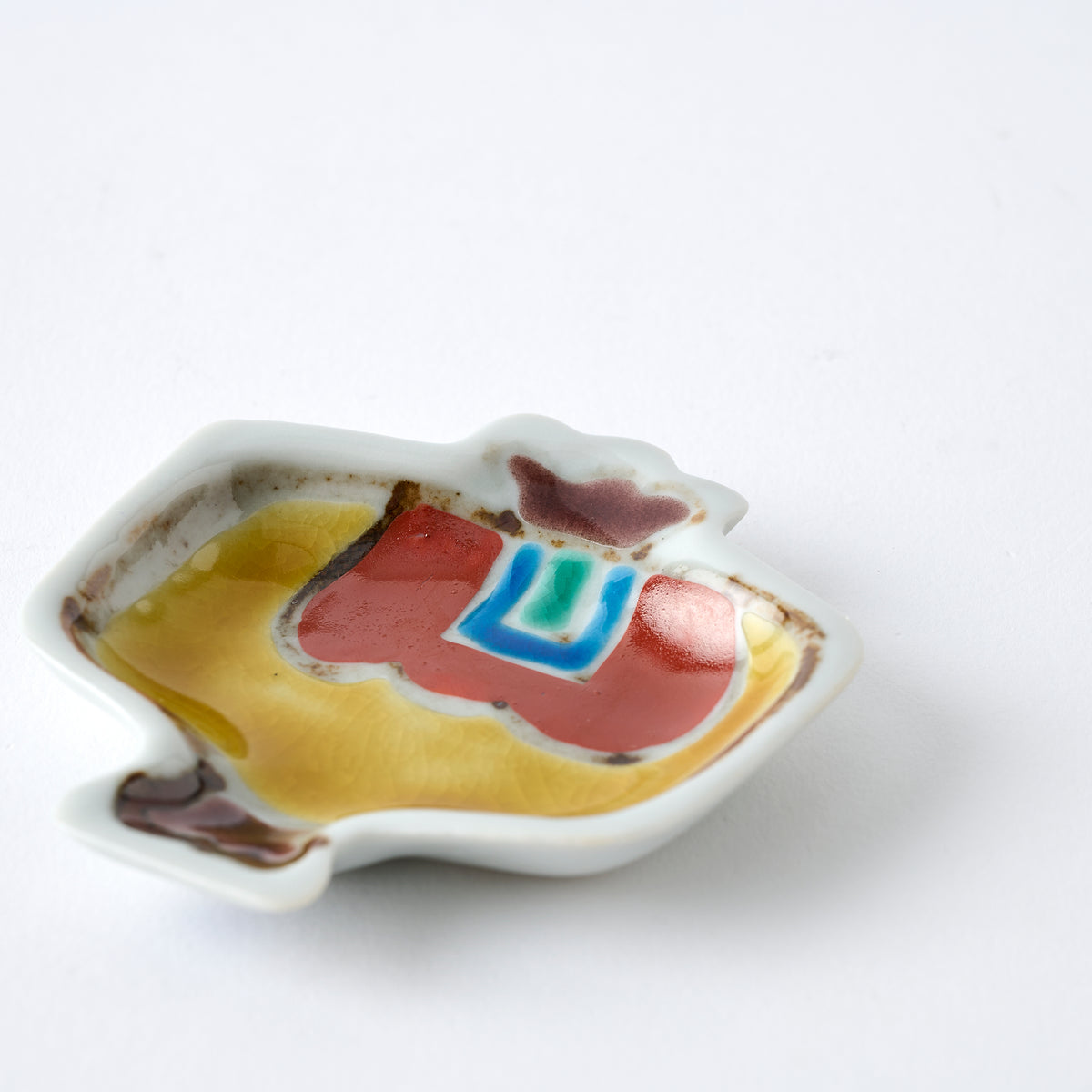Little Symbols of Luck Sauce Plate - JAPAN KUTANI SHOP