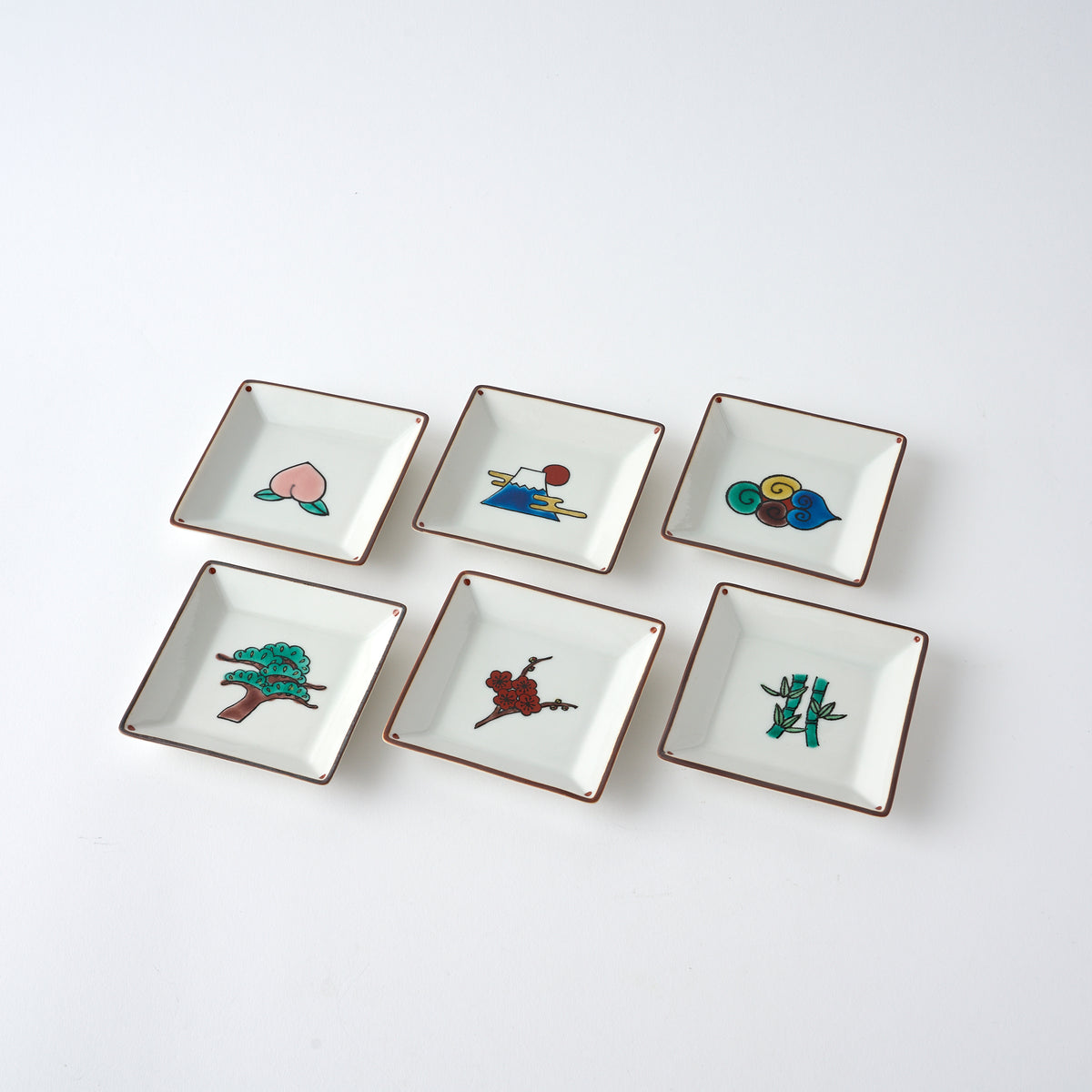 Lucky Motifs Square Sauce Plate