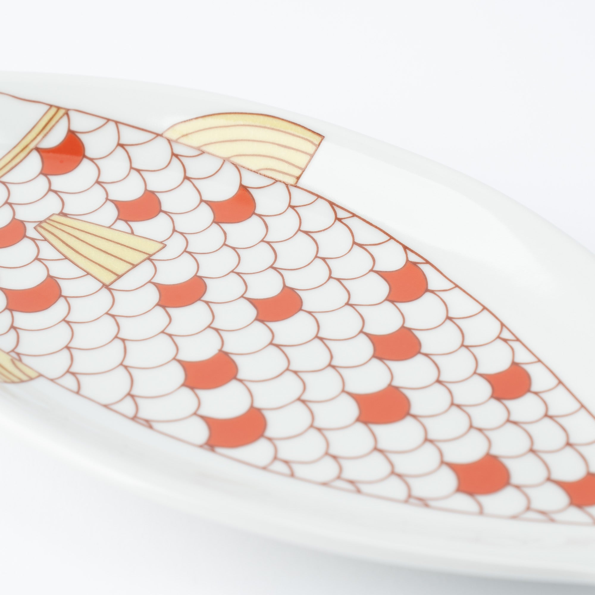 Fish Shaped Dinner Plate - JAPAN KUTANI SHOP