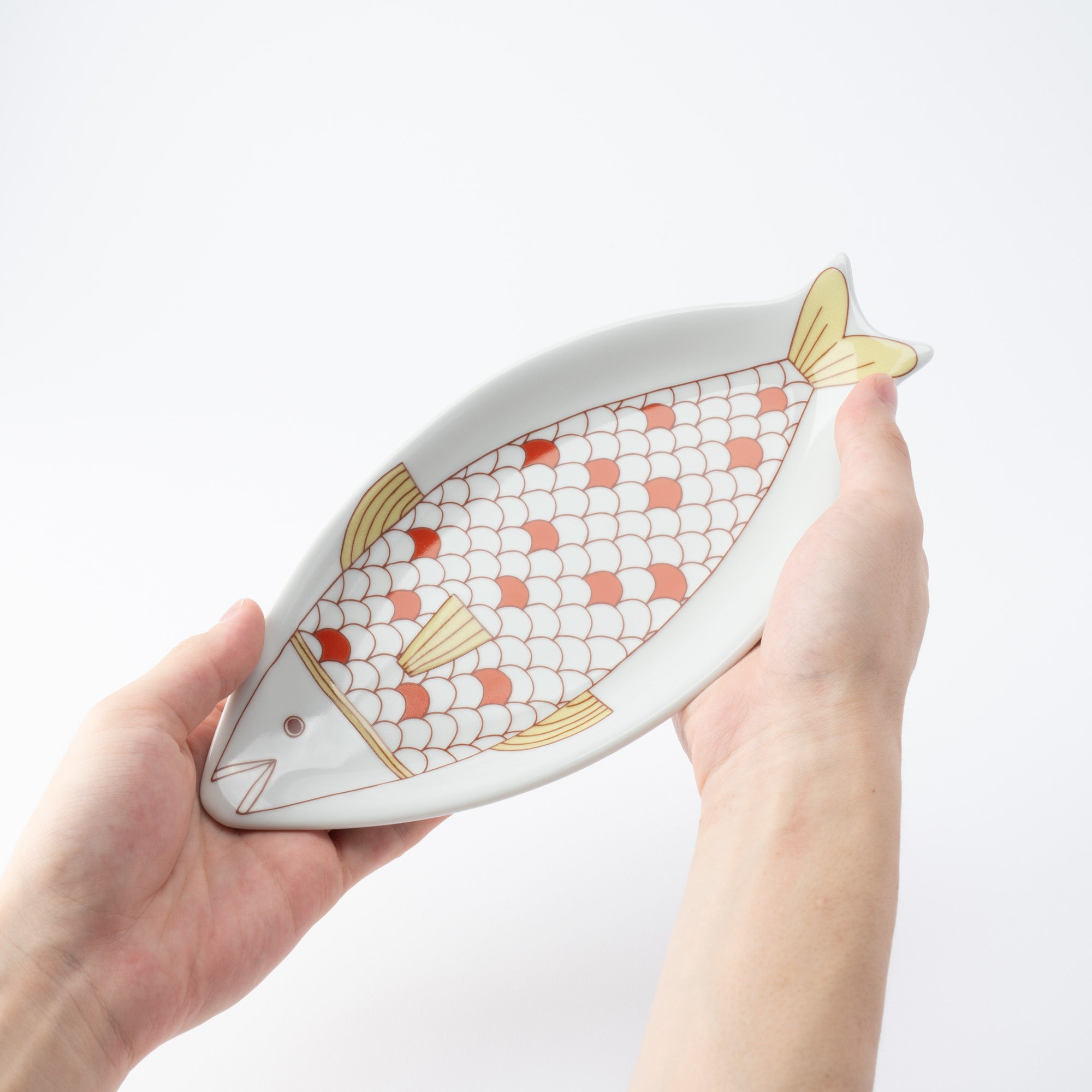 Fish Shaped Dinner Plate - JAPAN KUTANI SHOP