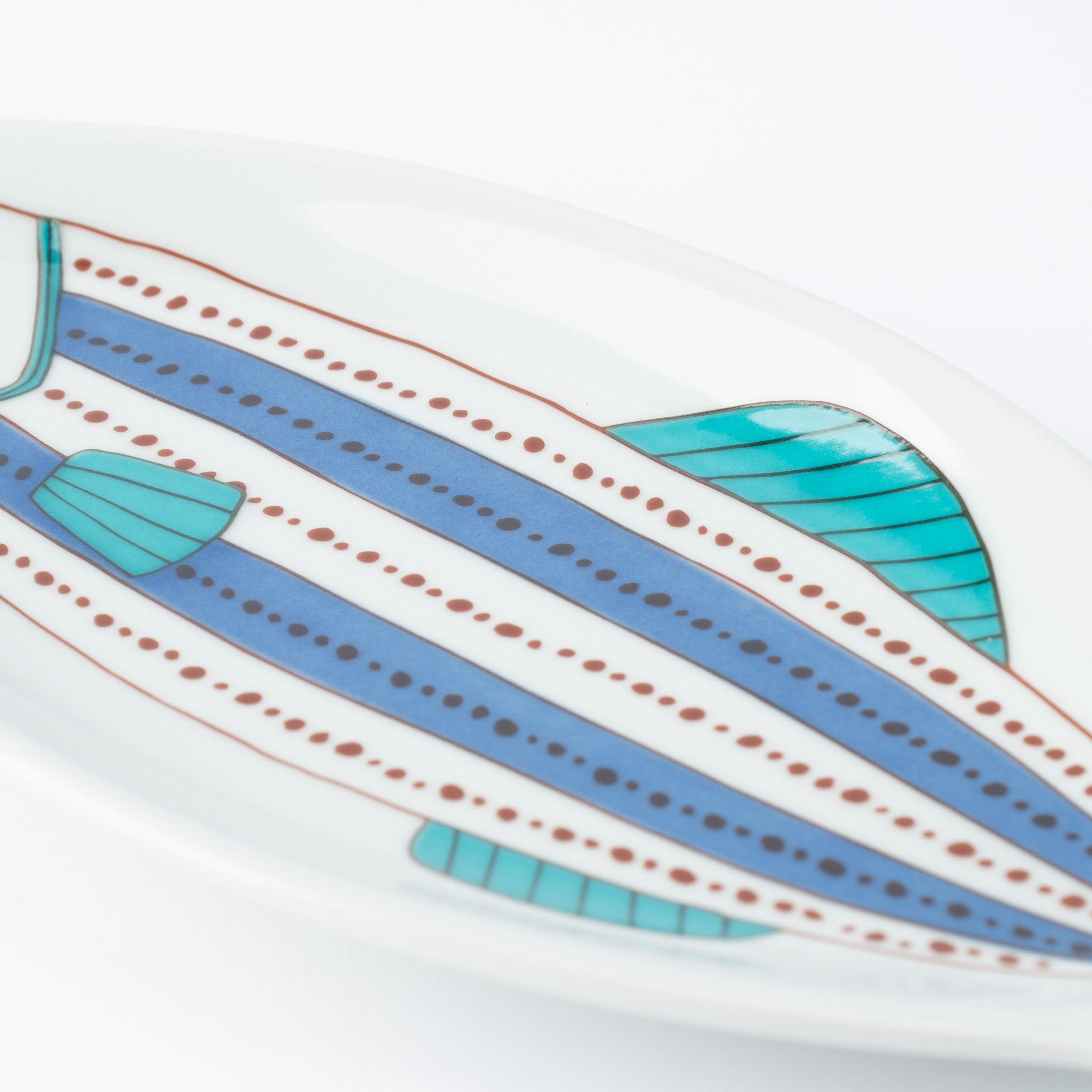Fish Shaped Dinner Plate - JAPAN KUTANI SHOP