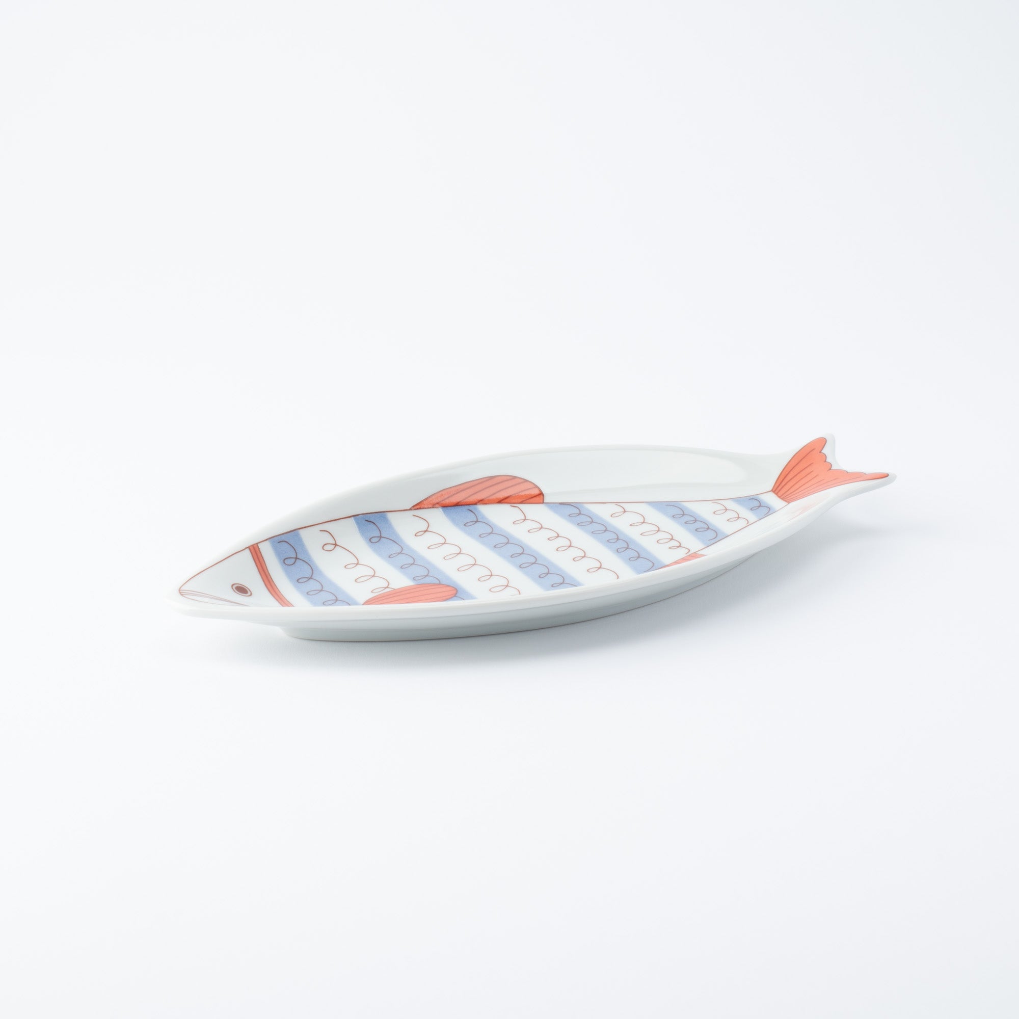 Fish Shaped Dinner Plate - JAPAN KUTANI SHOP