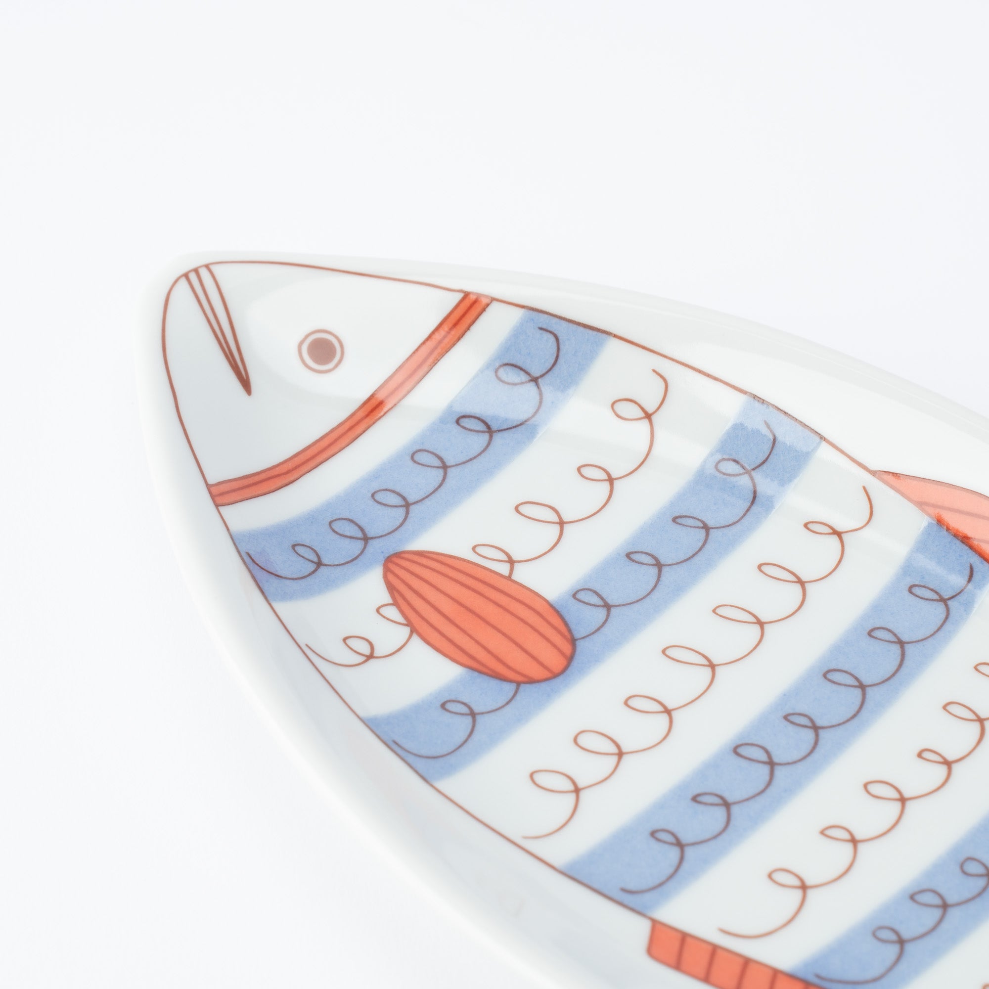 Fish Shaped Dinner Plate - JAPAN KUTANI SHOP