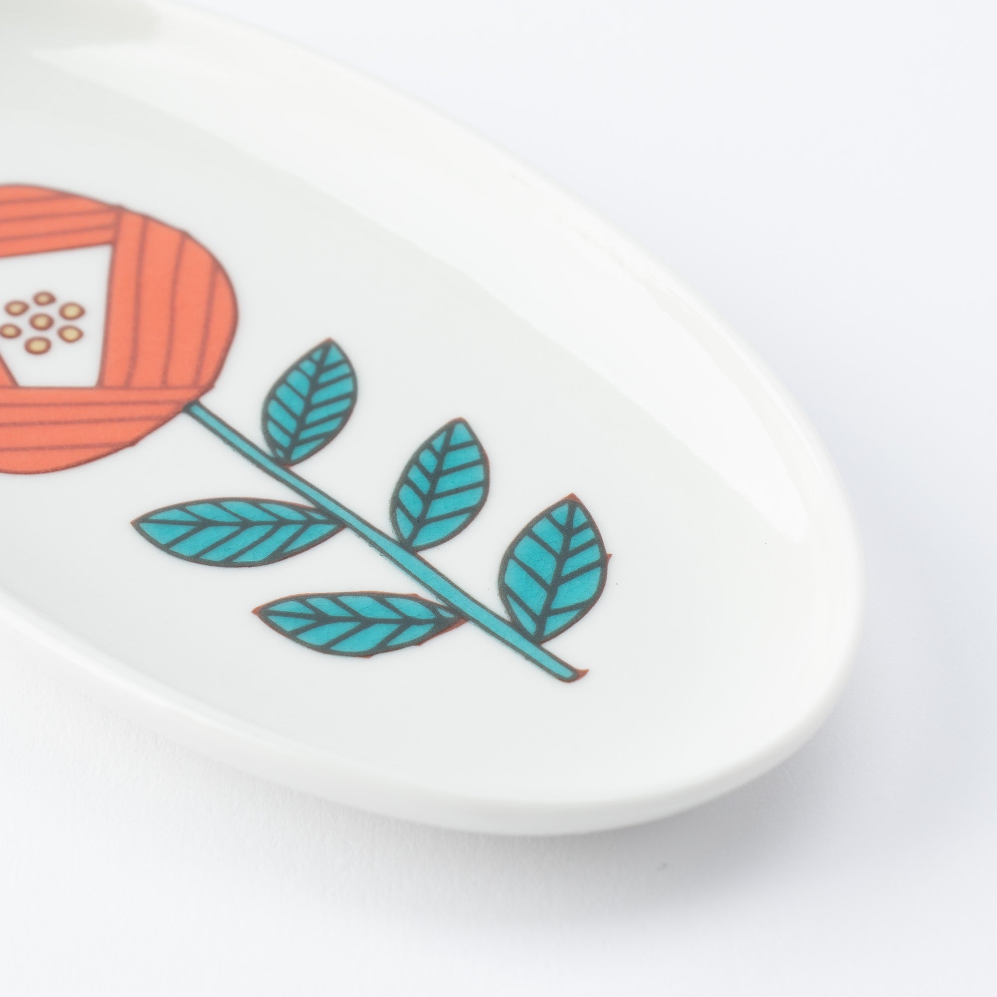 Single Bloom Oval Side Plate