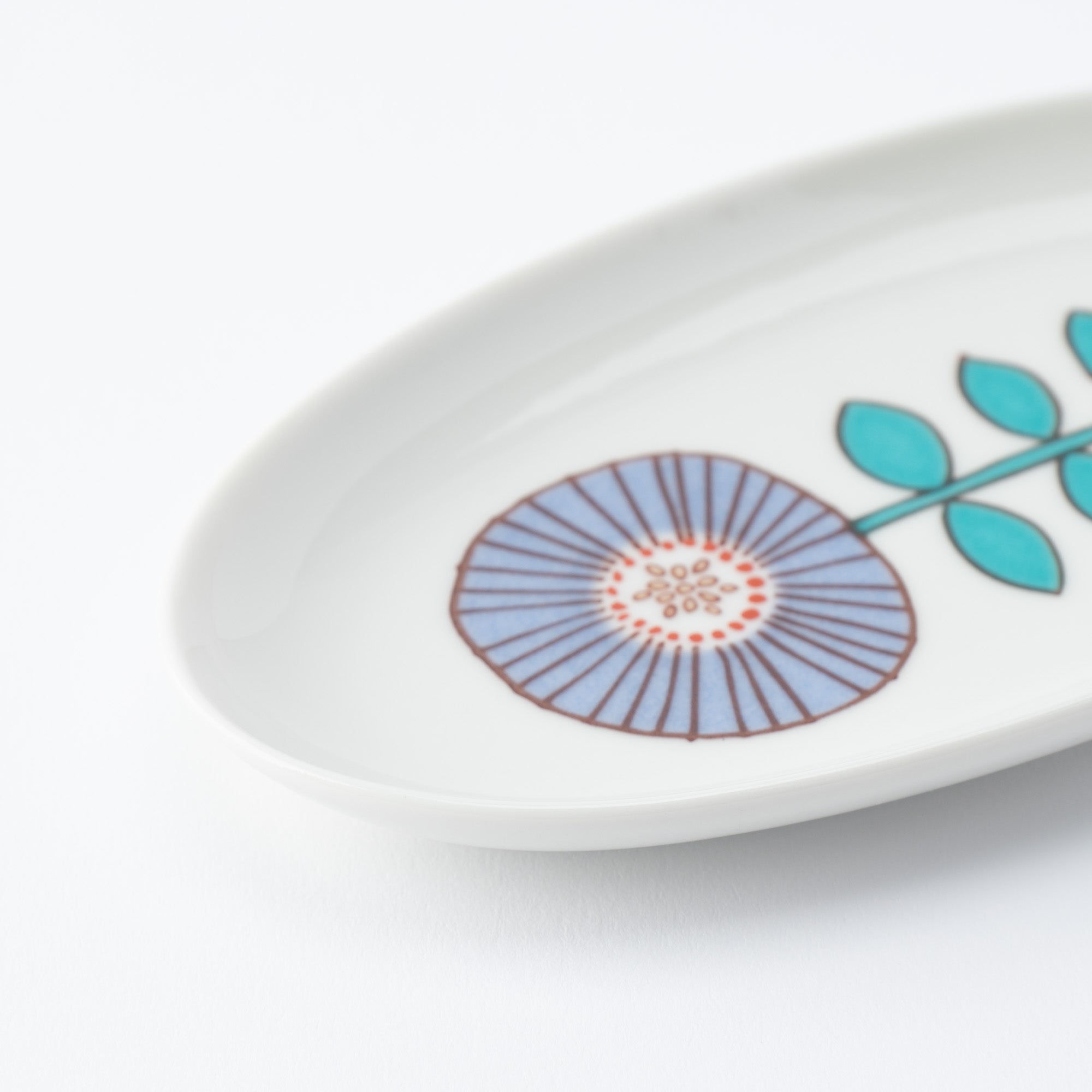 Single Bloom Oval Side Plate