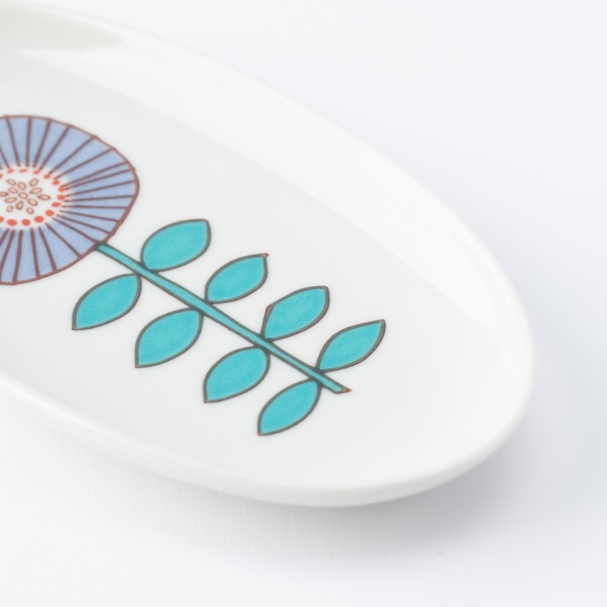 Single Bloom Oval Side Plate